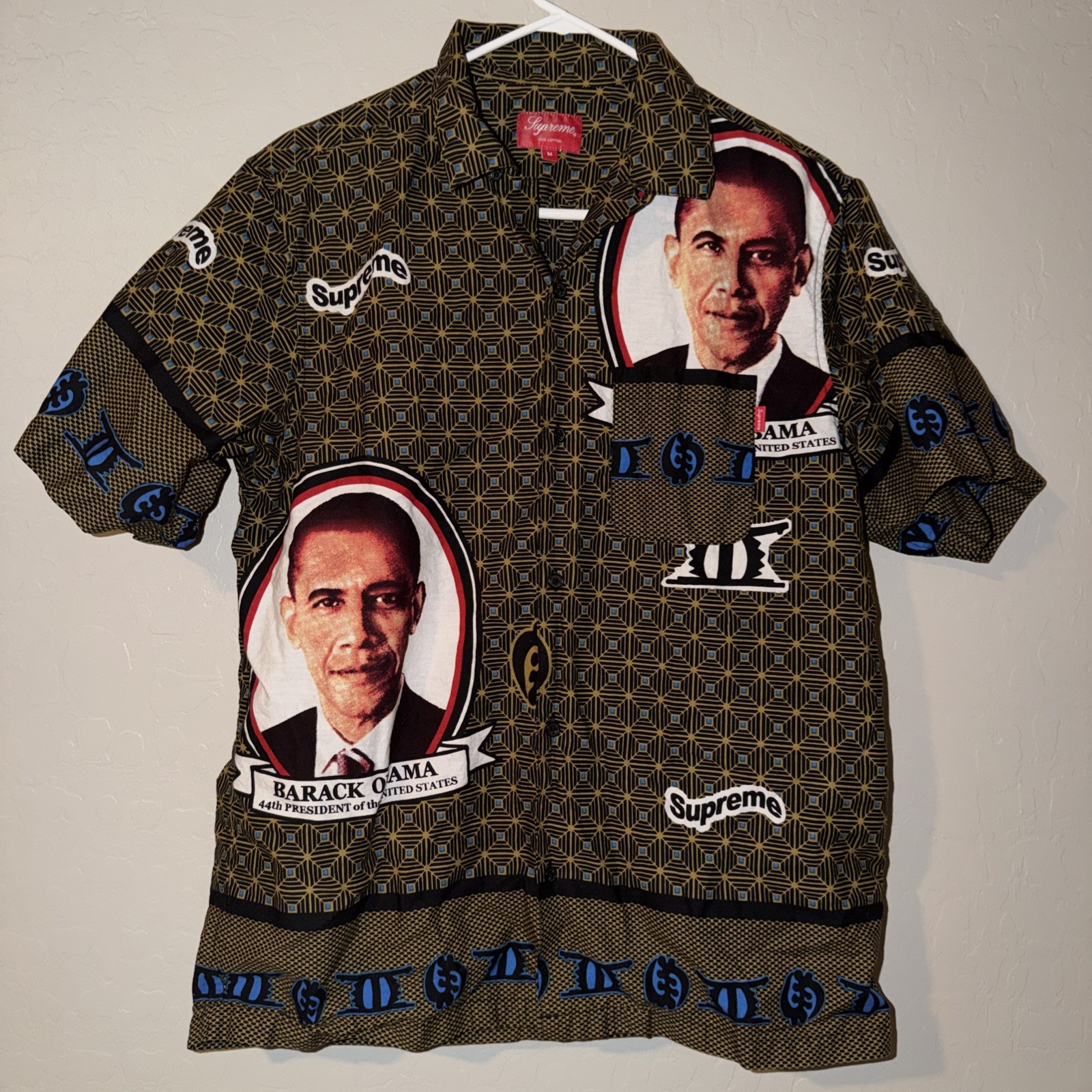 Supreme Obama Shirt Green Size M pre owned but perfect condition!