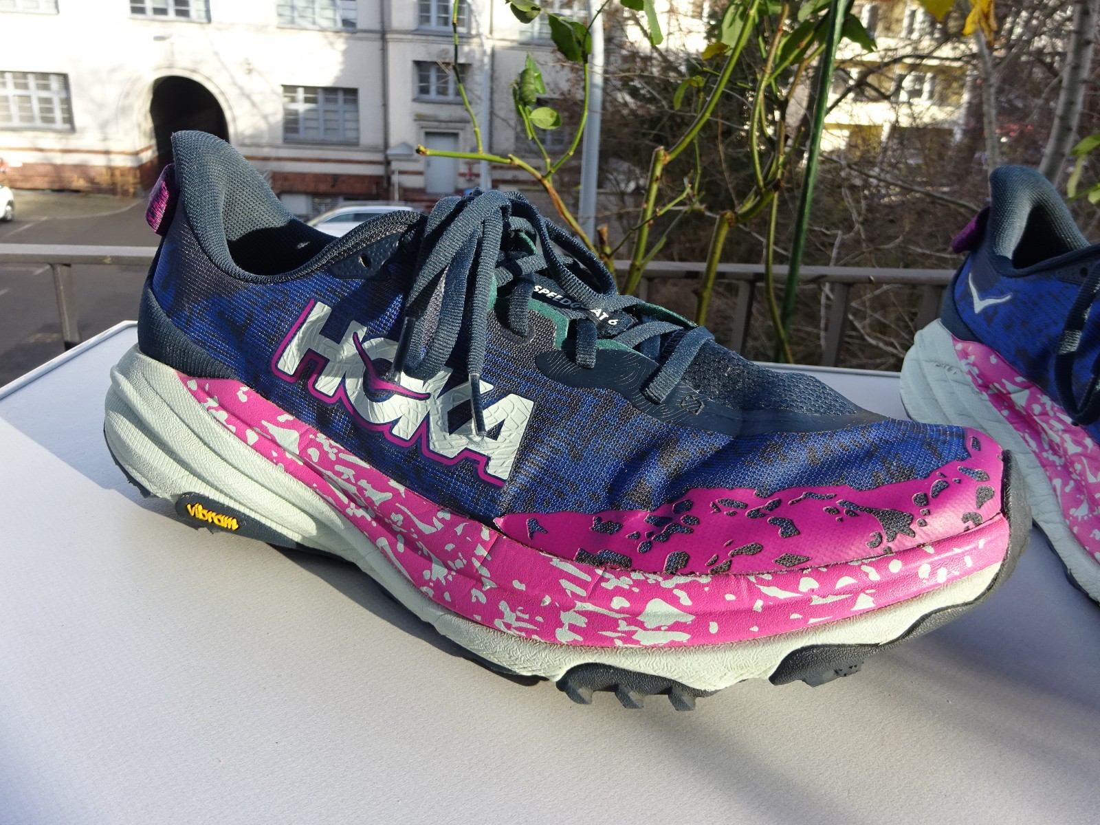 Hoka Speedgoat 6 running shoes XL extra light trainers size 46 2/3 (UK11.5EE) WIDE TOP