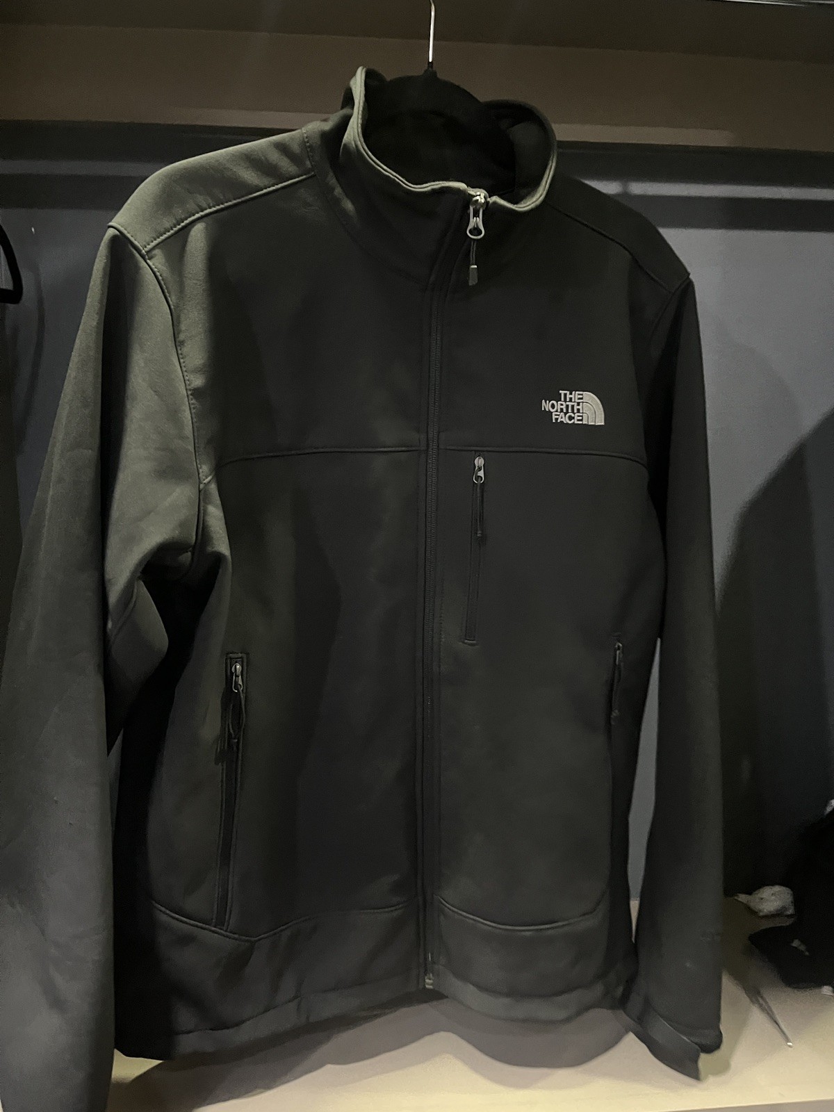 The North Face Men’s Large Windwall Jacket Black Soft Shell Fleece Lined EUC