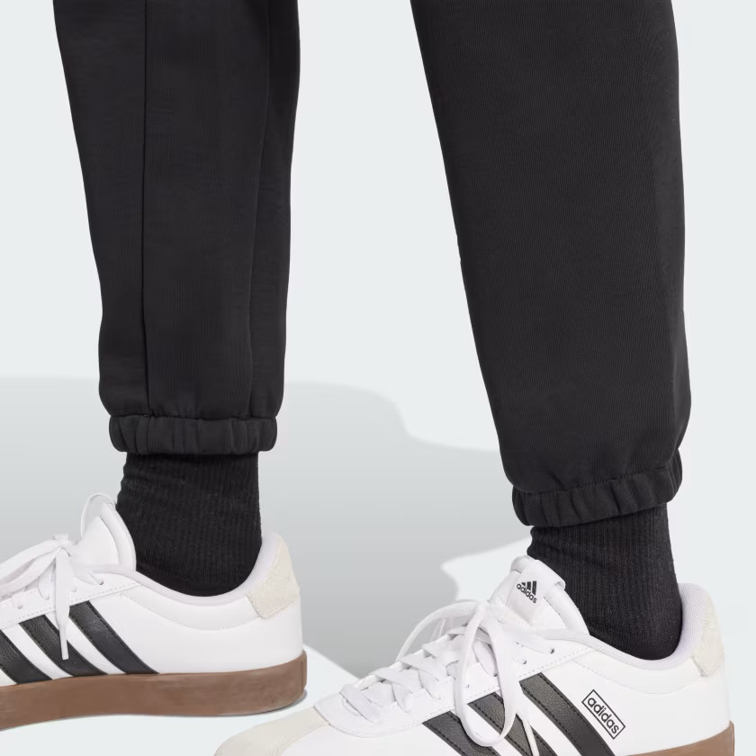 adidas men Future Icons Small Logo Pants