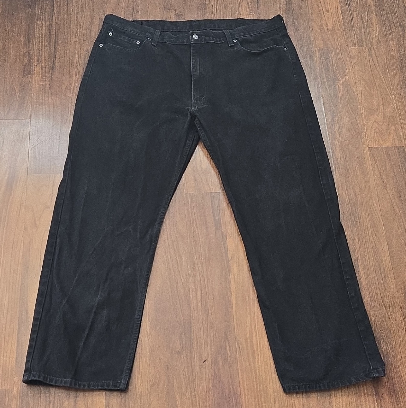 Levi’s Men’s Black Denim Jeans Straight Leg Regular Fit Mid Rise Pocket 44W 32L