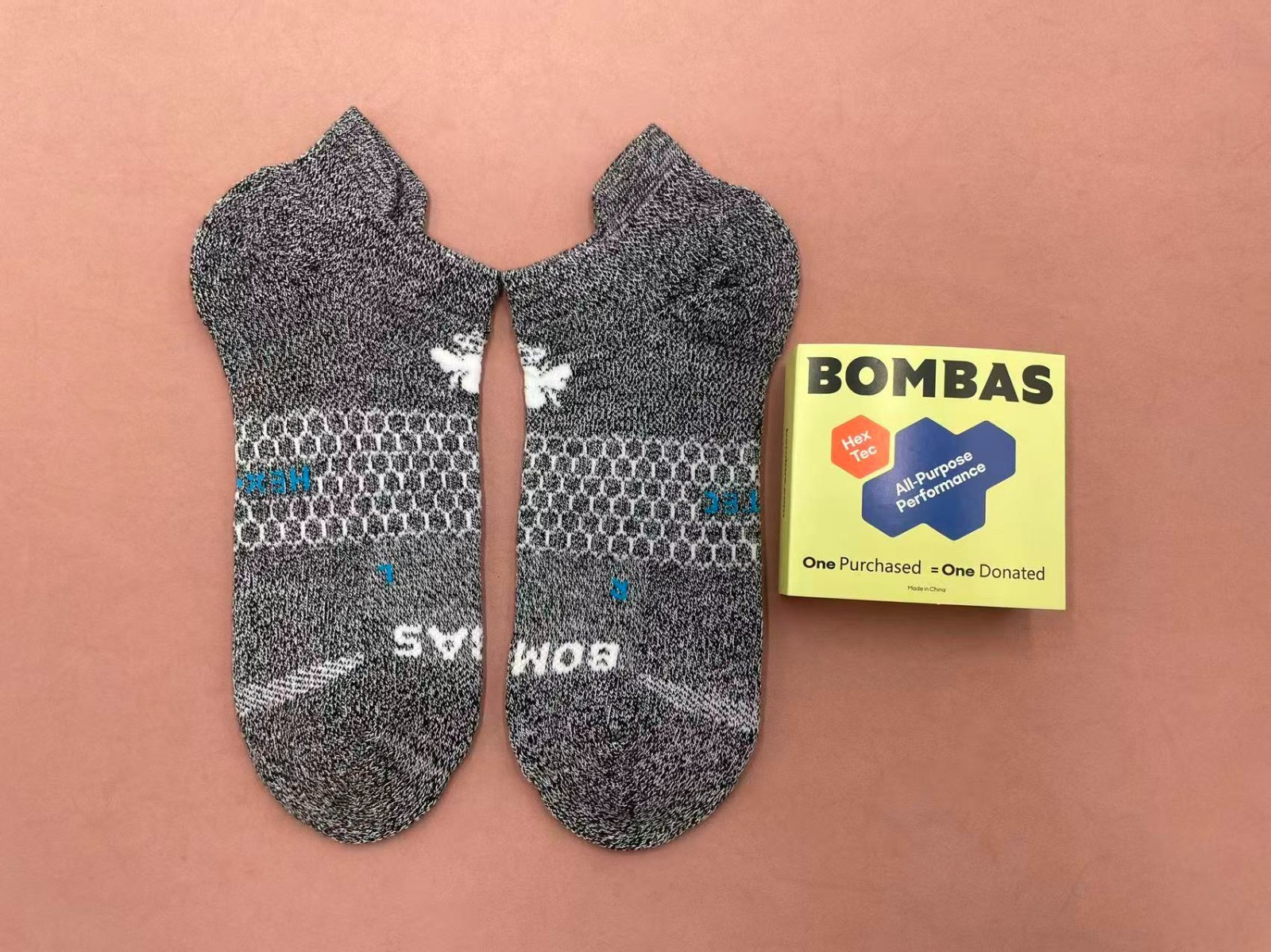 4 Pack Bombas Socks Men’s Ankle Running beehive Size Large 9-13 Grey