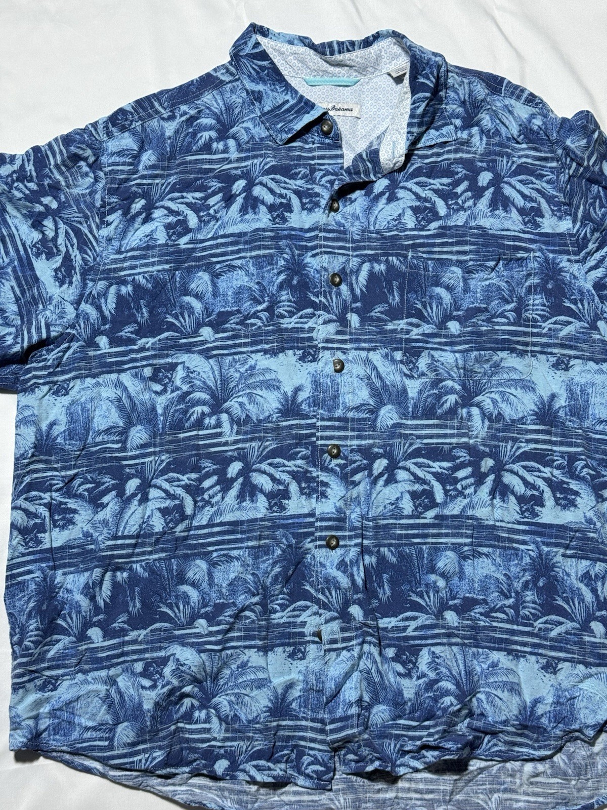 Tommy Bahama Shirt Men’s XL Blue