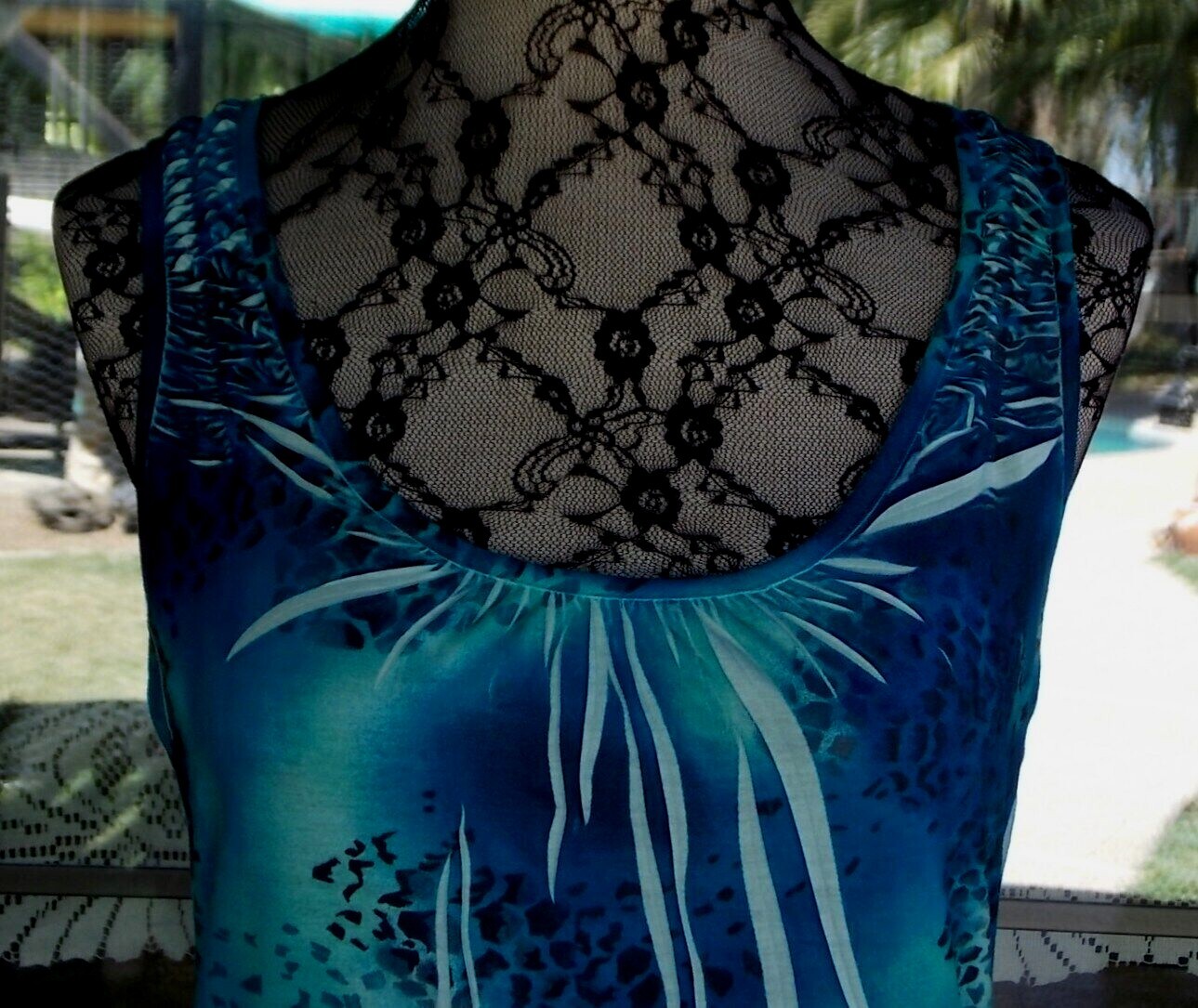 Sleeveless Animal Print Racer Back Banded Ruched Bottom Shirt Sz. XL Juniors