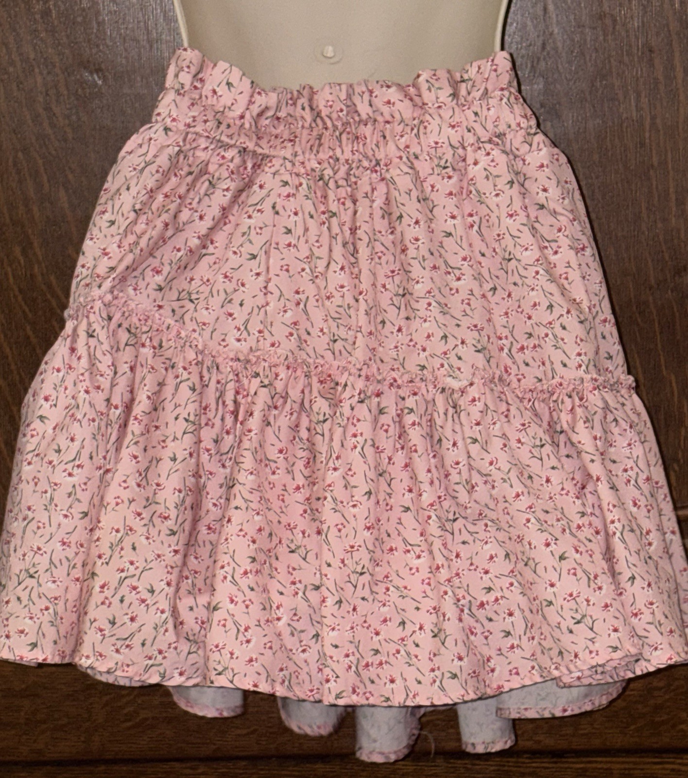 SHEIN Women’s S Pink Floral Ruffle Tiered Mini Skirt S Elastic Waist Pull-On