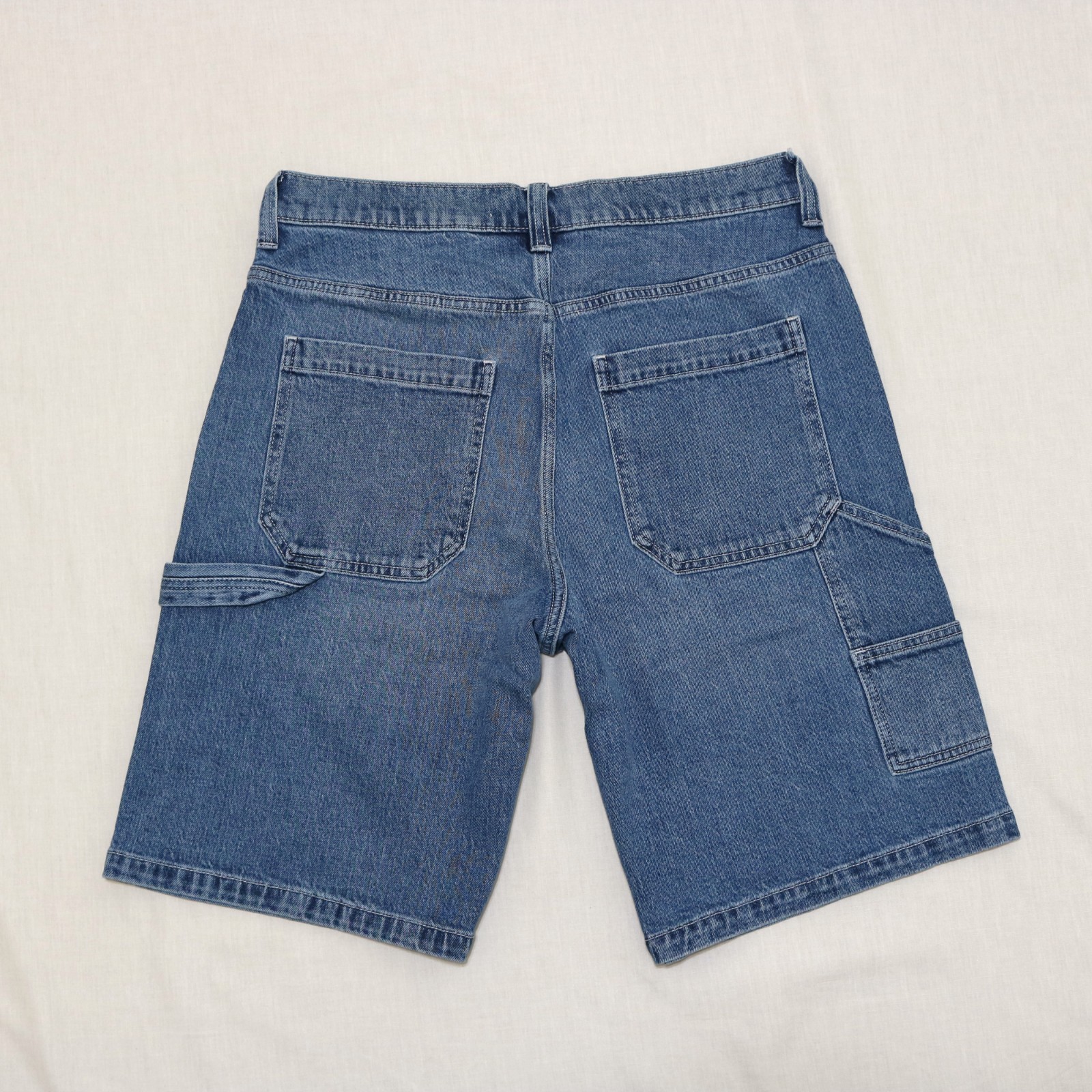 Hollister Men Zipper fly Baggy denim jeans shorts size 32 , 33 new with tag