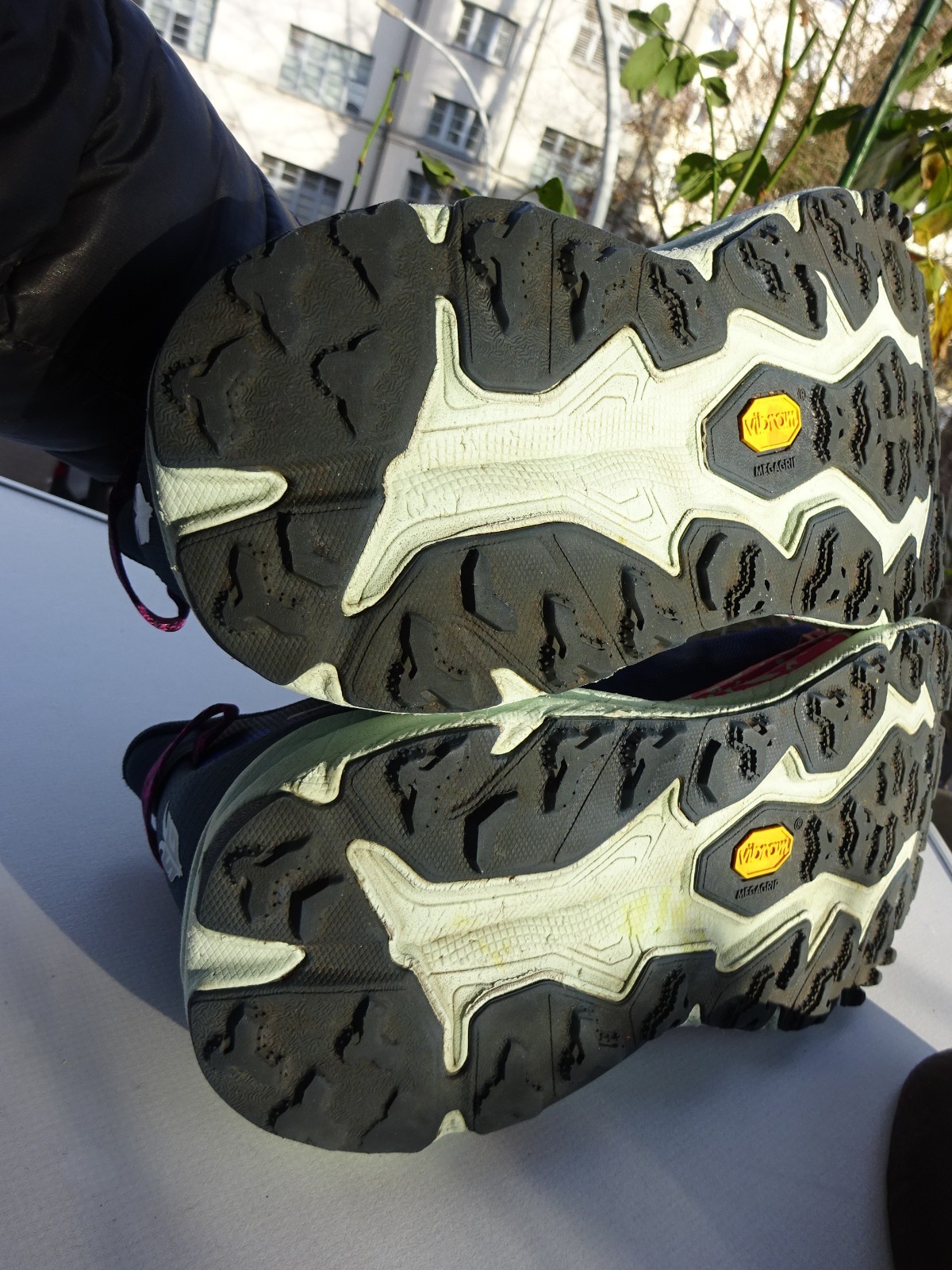 Hoka Speedgoat 6 running shoes XL extra light trainers size 46 2/3 (UK11.5EE) WIDE TOP