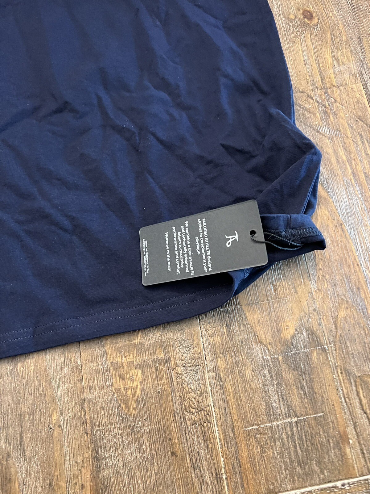 Tailored Athlete Athletic Fit Essential T-Shirt in True Navy L