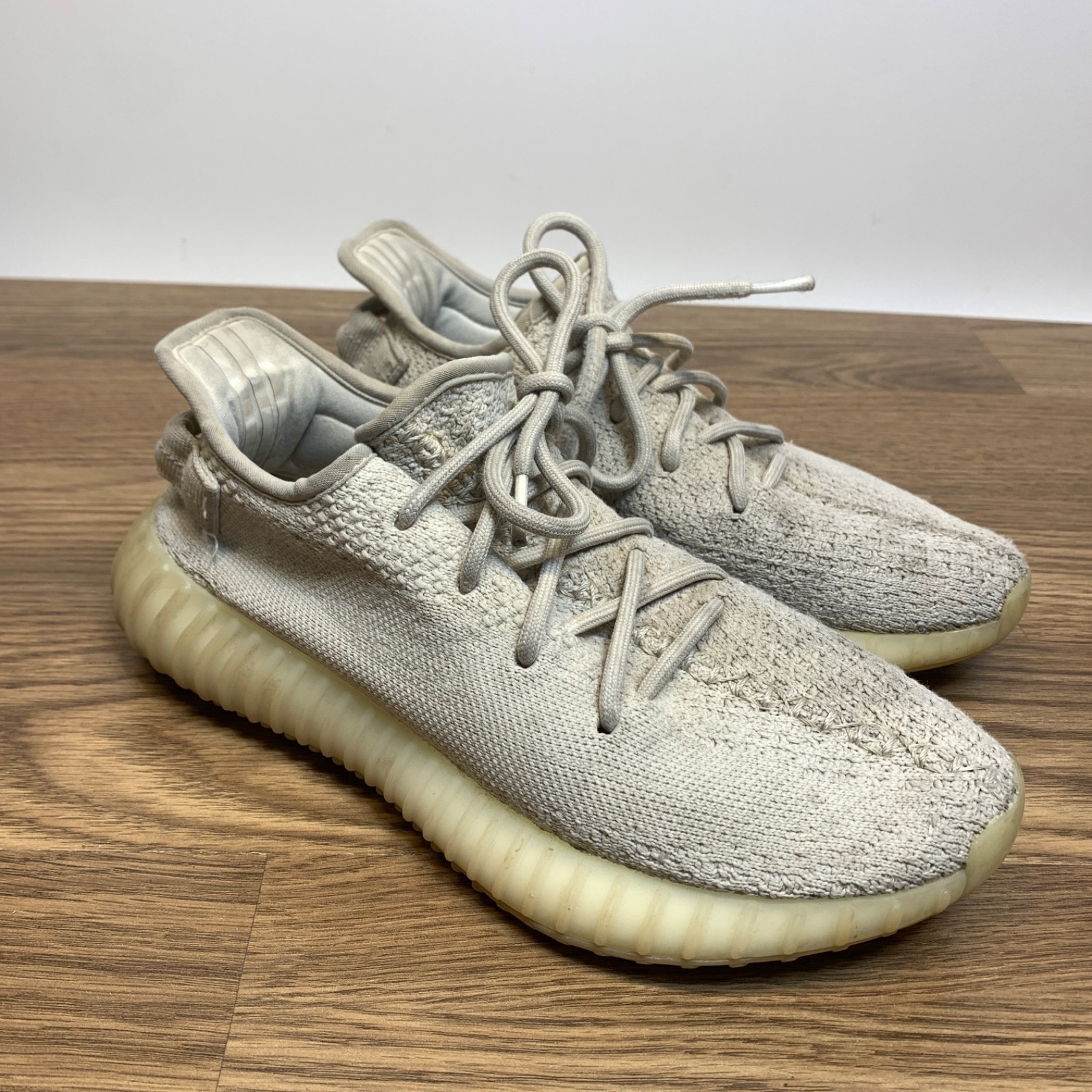ADIDAS YEEZY Boost Men’s Size 38 5.5 Cream/white 350 V2 Ape 779001 Womens 7