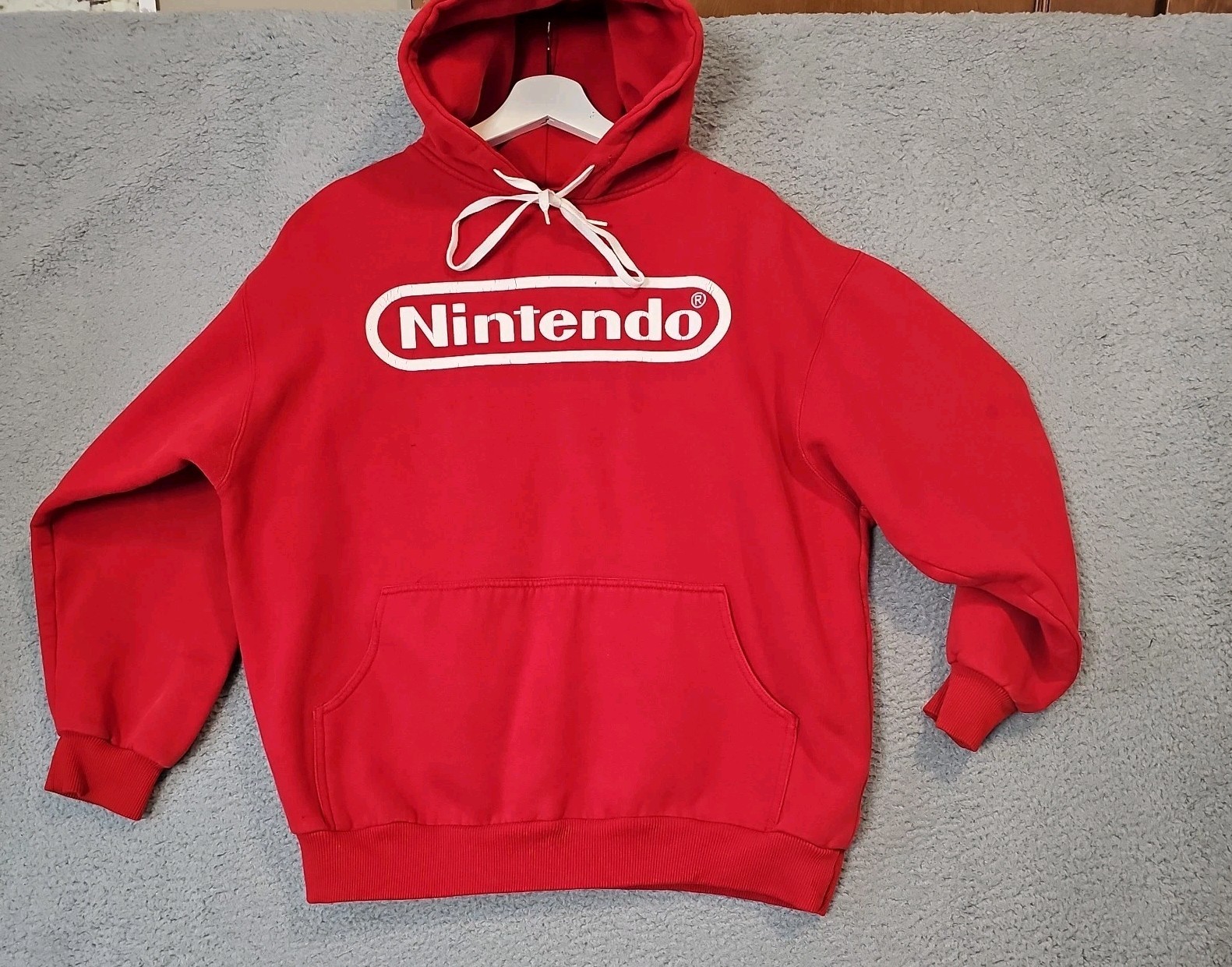 Vintage Nintendo Spellout 2004 Hoodie Size XL Red Sweatshirt Mens