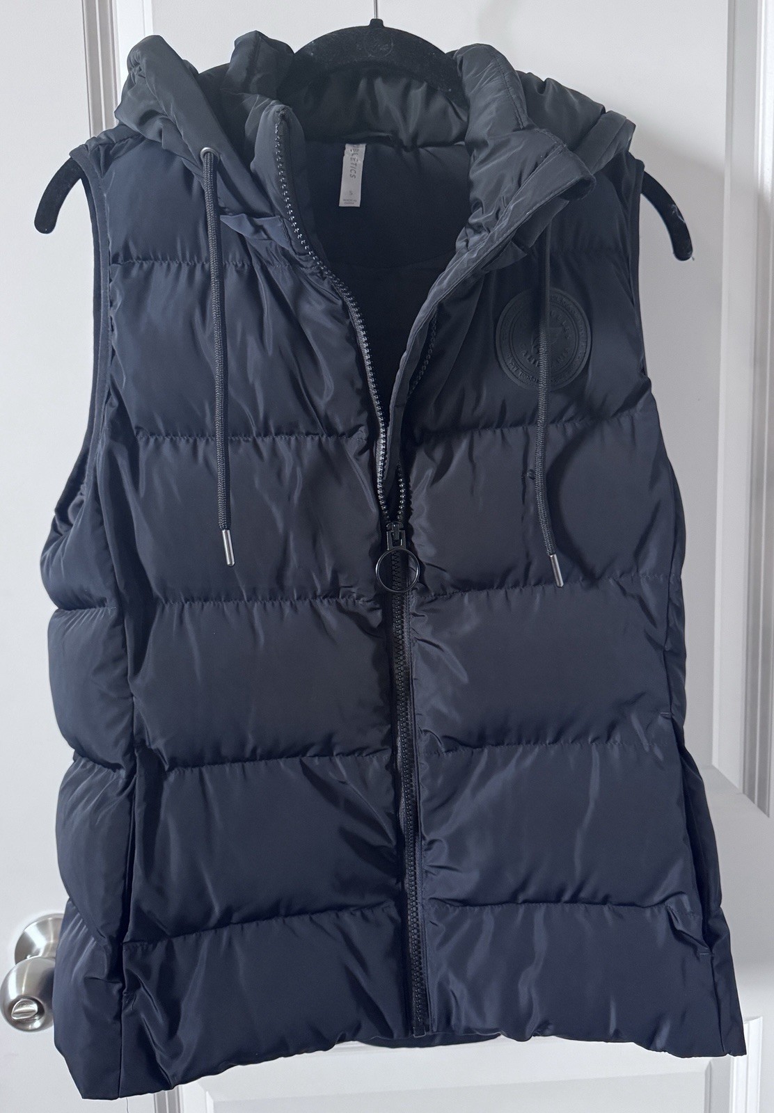 Fabletics Wander Puffer Vest Hooded Full Zip Sleeveless Black Womens Large