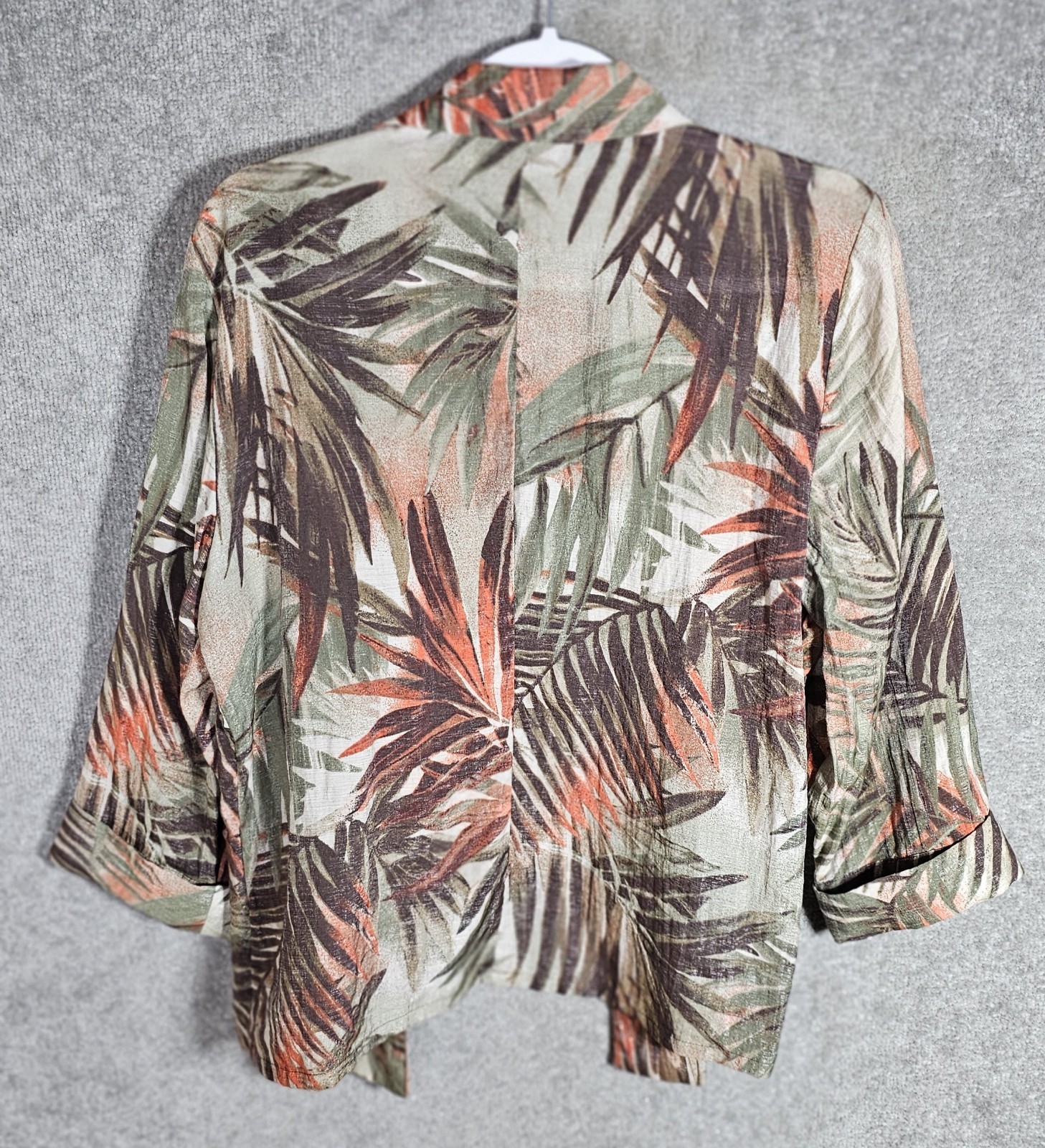Chicos Semi-Sheer Open Front Top Womens Size 2 US Size Large Tropical Foliage