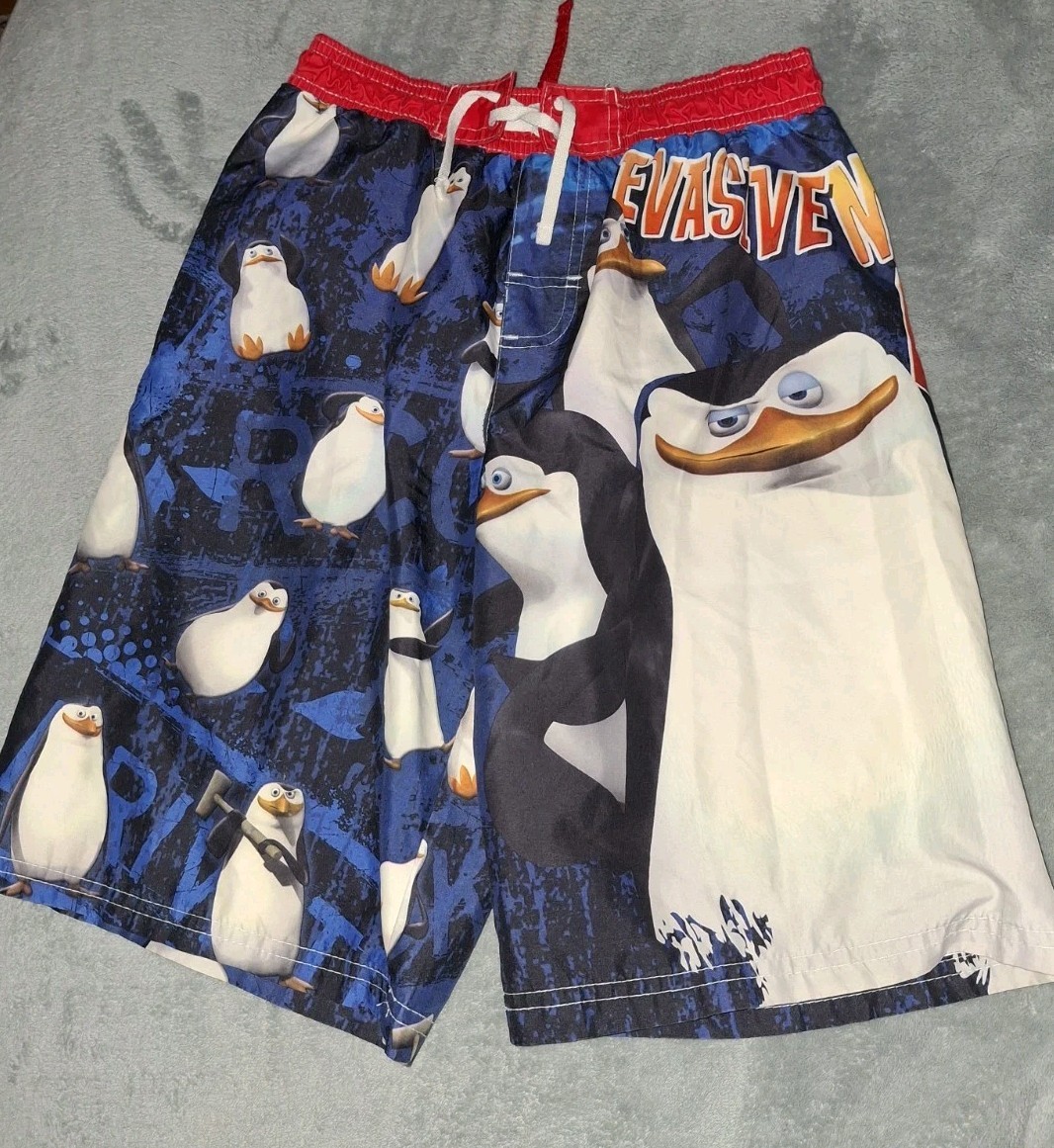 Nickelodean Dream Works The Penguins of Madagascar Size Boys 8 Swim Trunks NWOT