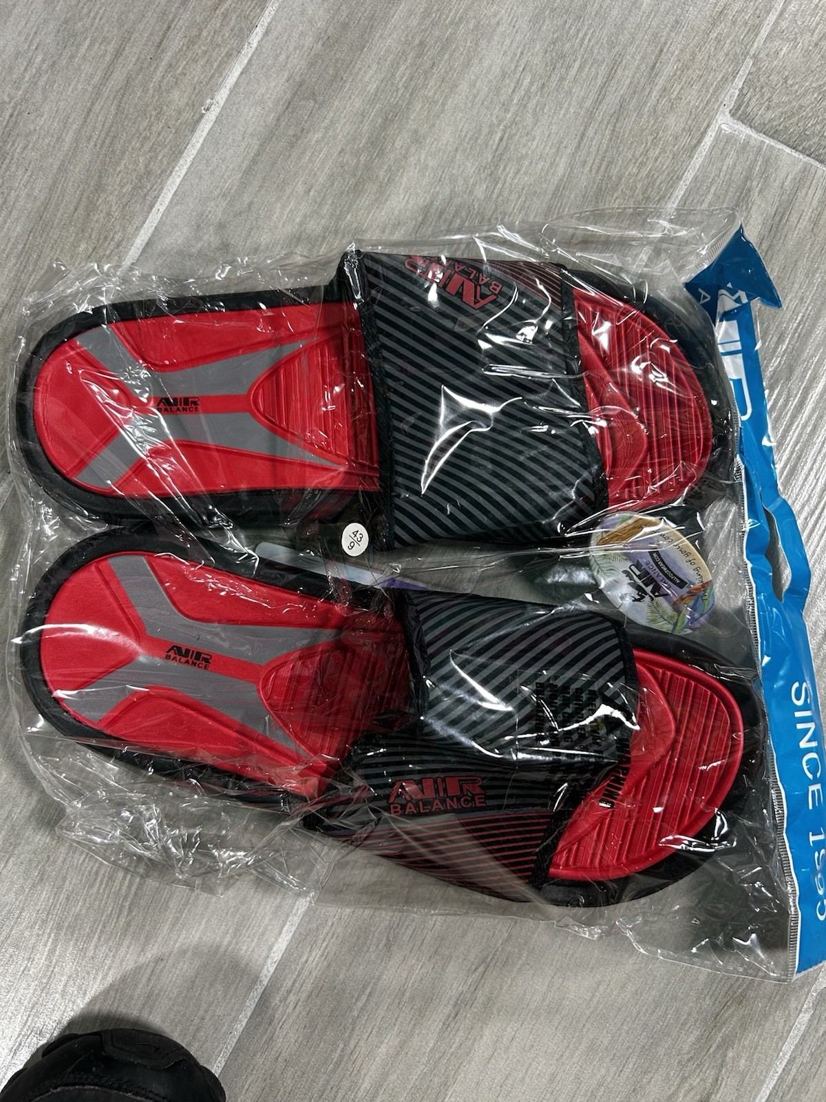AIR BALANCE Men’s Slide Sandals Striped Logo Red Black Gray Synthetic US 9