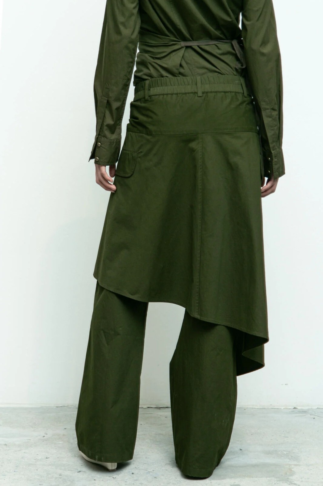 NWT $485 SoHo Designer Nicholas K Free People Micah Pants Green Tie Wrap L Large