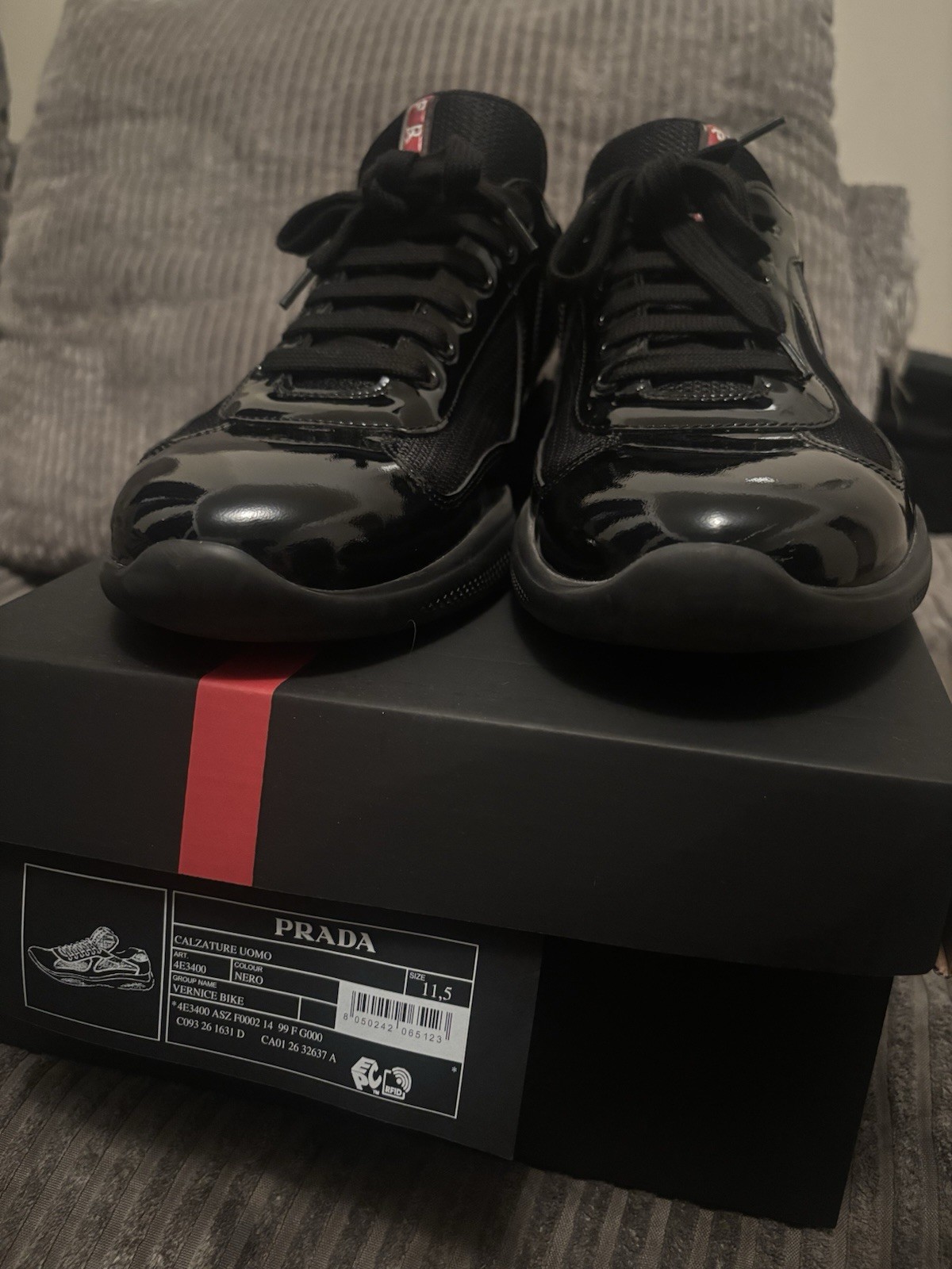 PRADA Men’s Black Low Top Lace-Up Athletic Sneakers Casual Solid