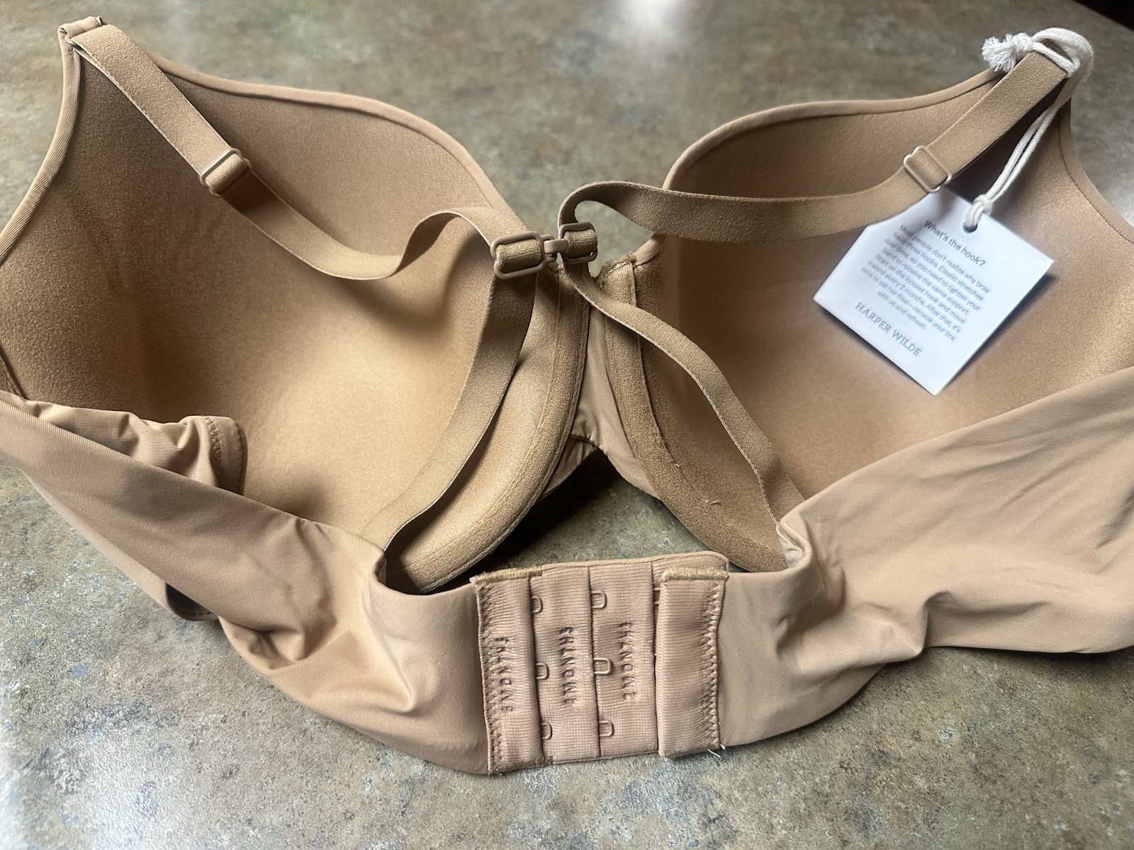 Harper Wilde Base T-Shirt Bra 40C Beige Solid Underwired Hook & Eye Adjustable