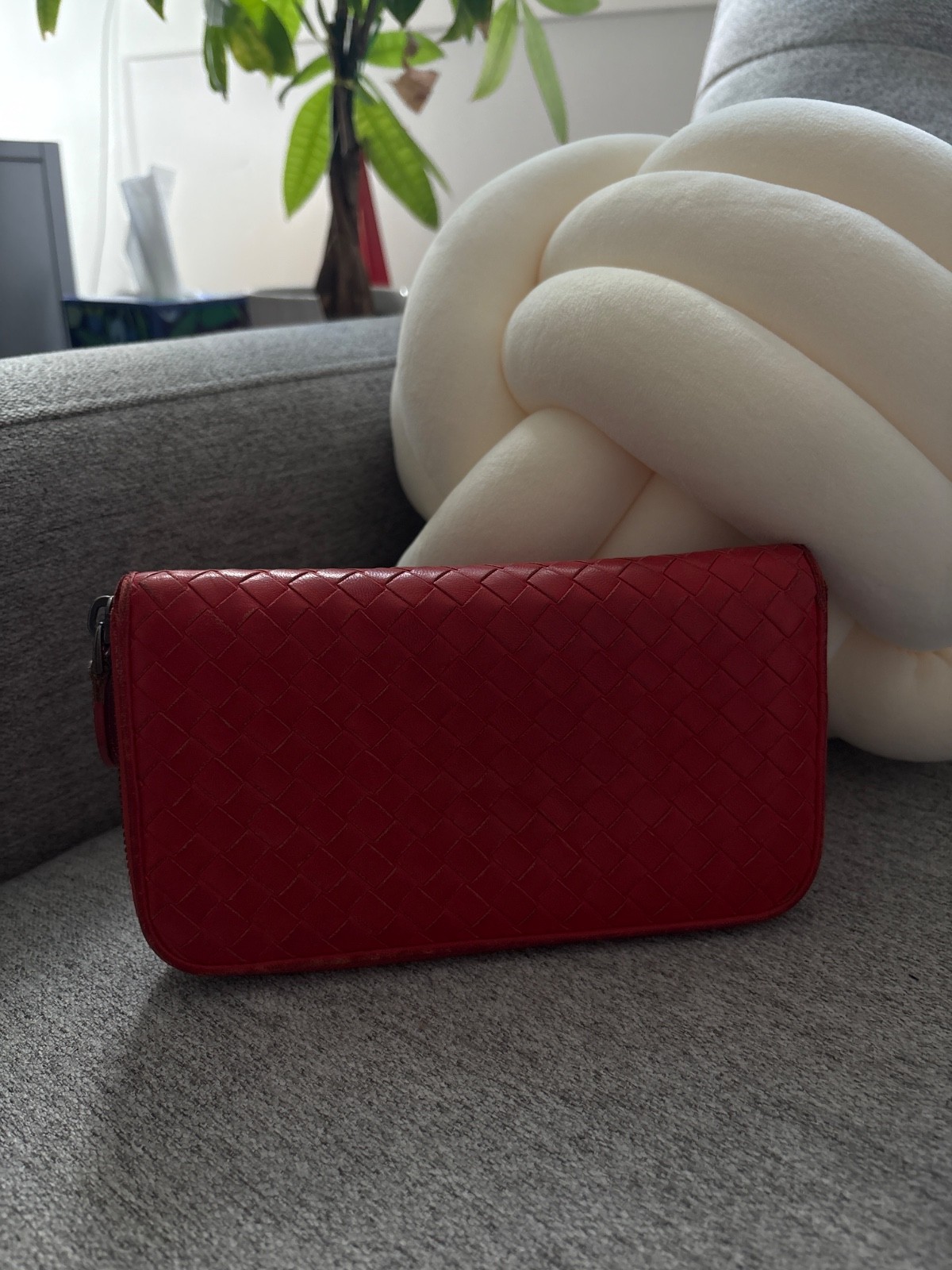 Bottega Veneta Intrecciato Red Leather Zip Around Wallet Continental Wallet