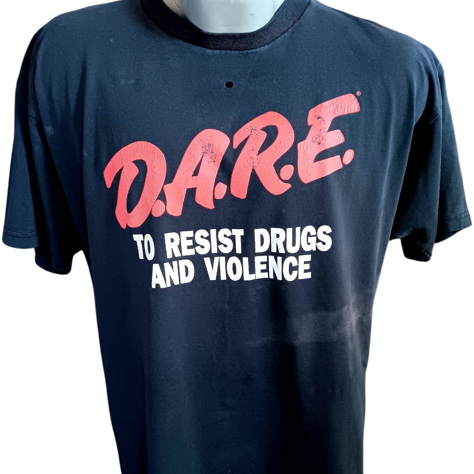 D.A.R.E. “To Resist Drugs And Violence” XL Vintage T-shirt Distressed Fade 90s