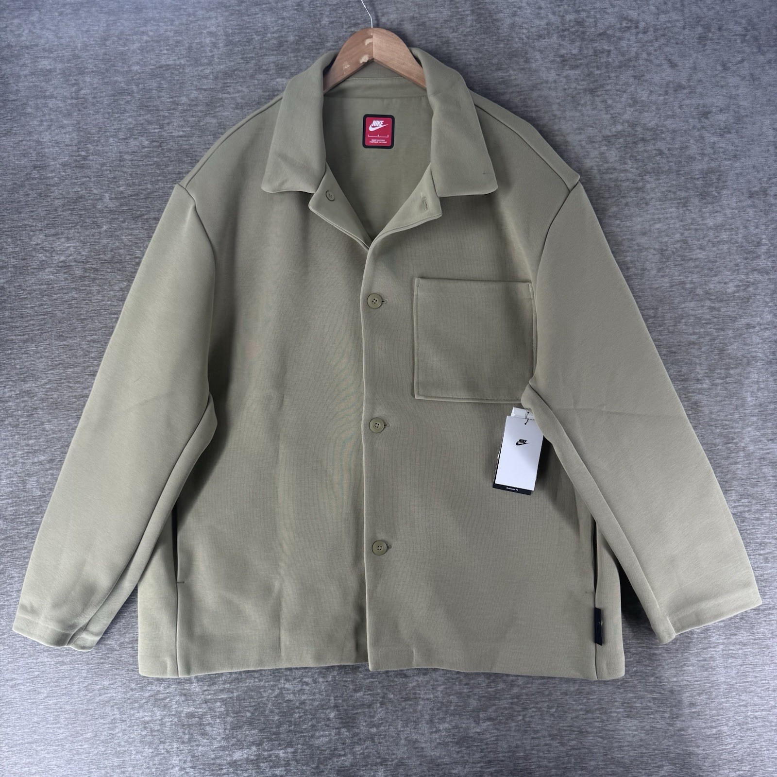 Nike Tech Fleece Oversized Shacket Jacket Men’s Large Olive Green FZ7566-276 NWT