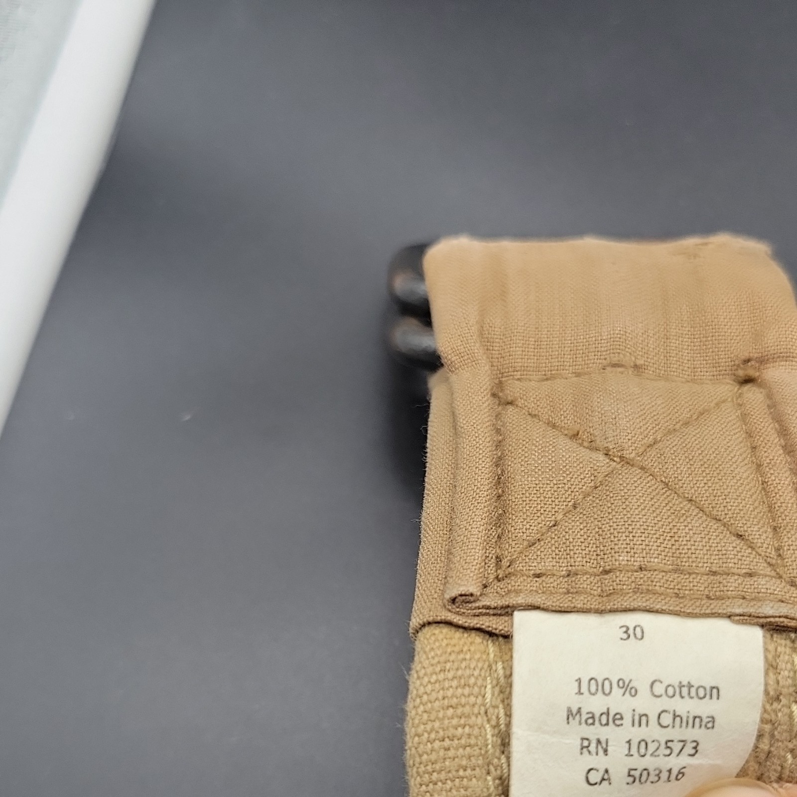 Men’s Tan Military/Webbed Belt Size 30 Solid Adjustable 1.5″ Metal Buckle