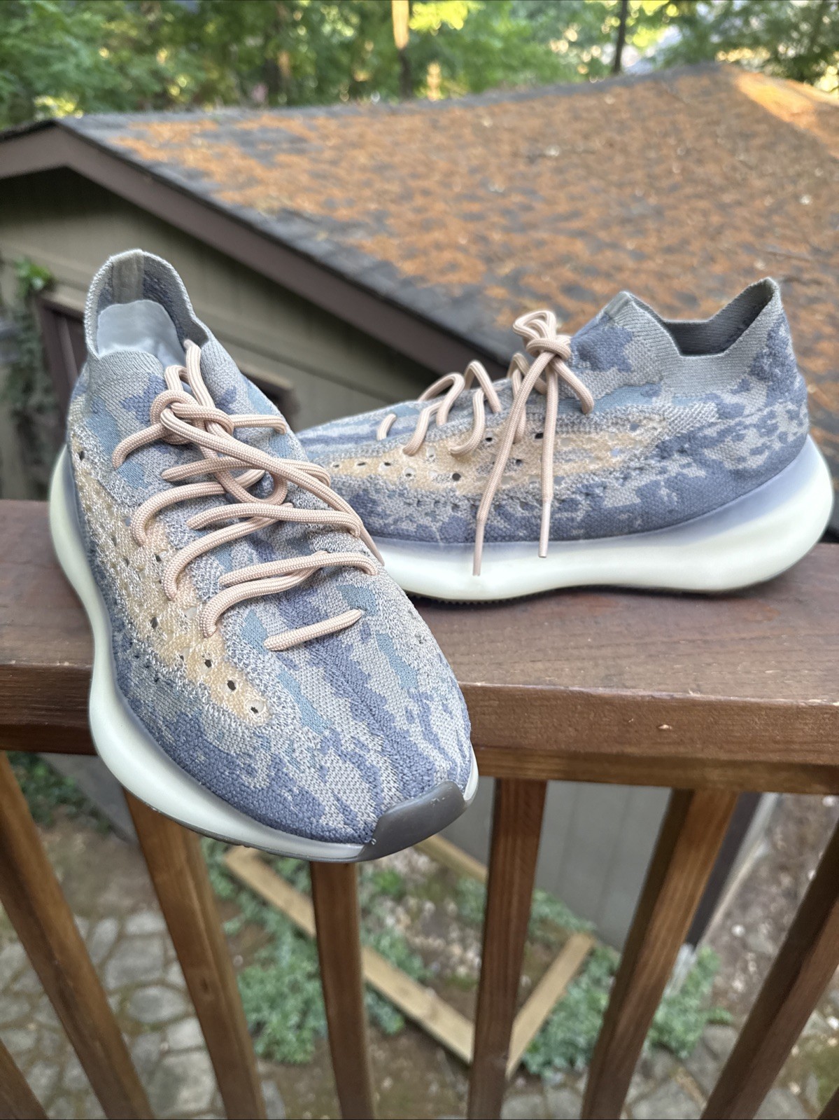 Adidas Yeezy 380 Boost Men’s Size 9.5 FX9764