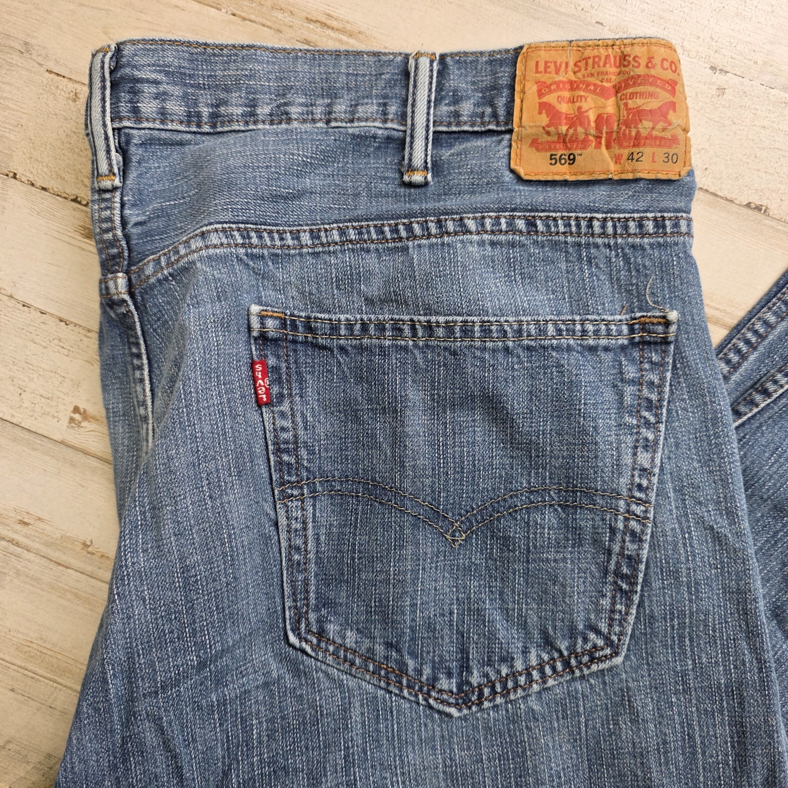 Levi’s 569 Jeans Mens 42×30 (28.5) Loose Fit Straight Leg Blue 100% Cotton Denim