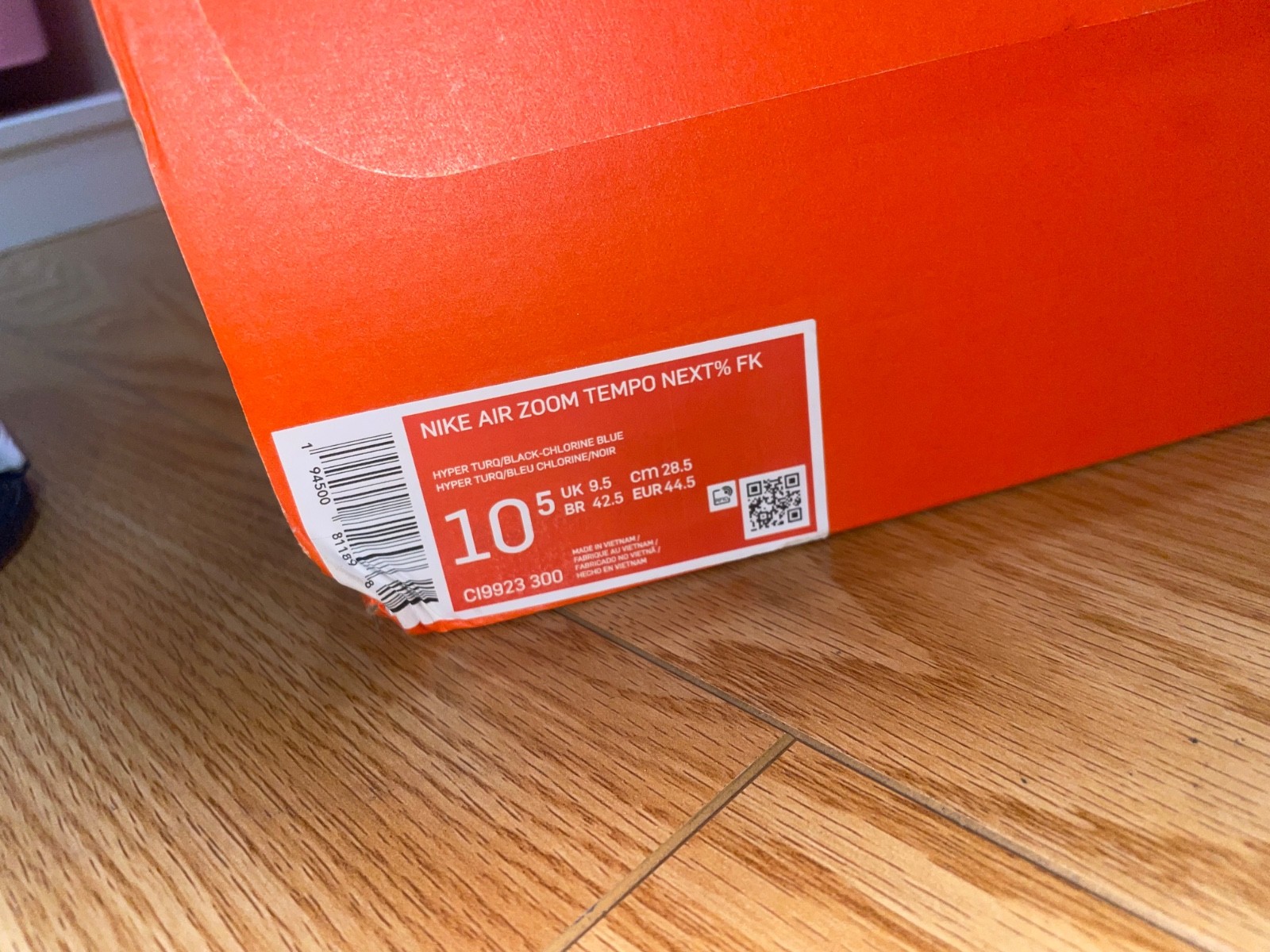 Nike Air Zoom Tempo Next% Hyper Turquoise – Size 10.5 DS