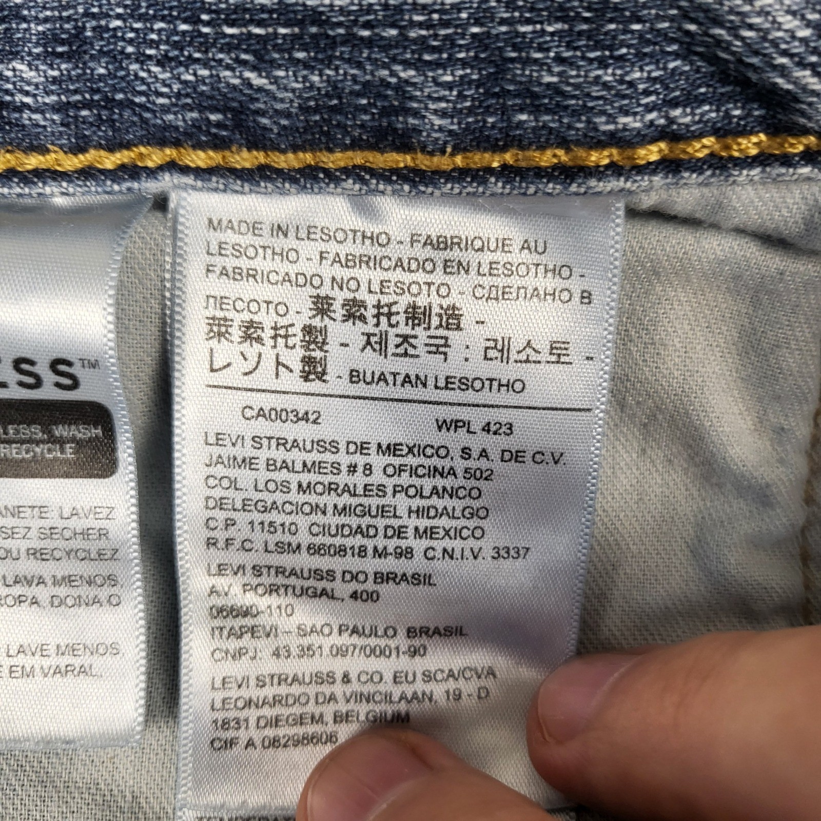 Levi’s 559 Relaxed Straight Jeans Mens 34×30 Blue Good Distressed 00559-2765