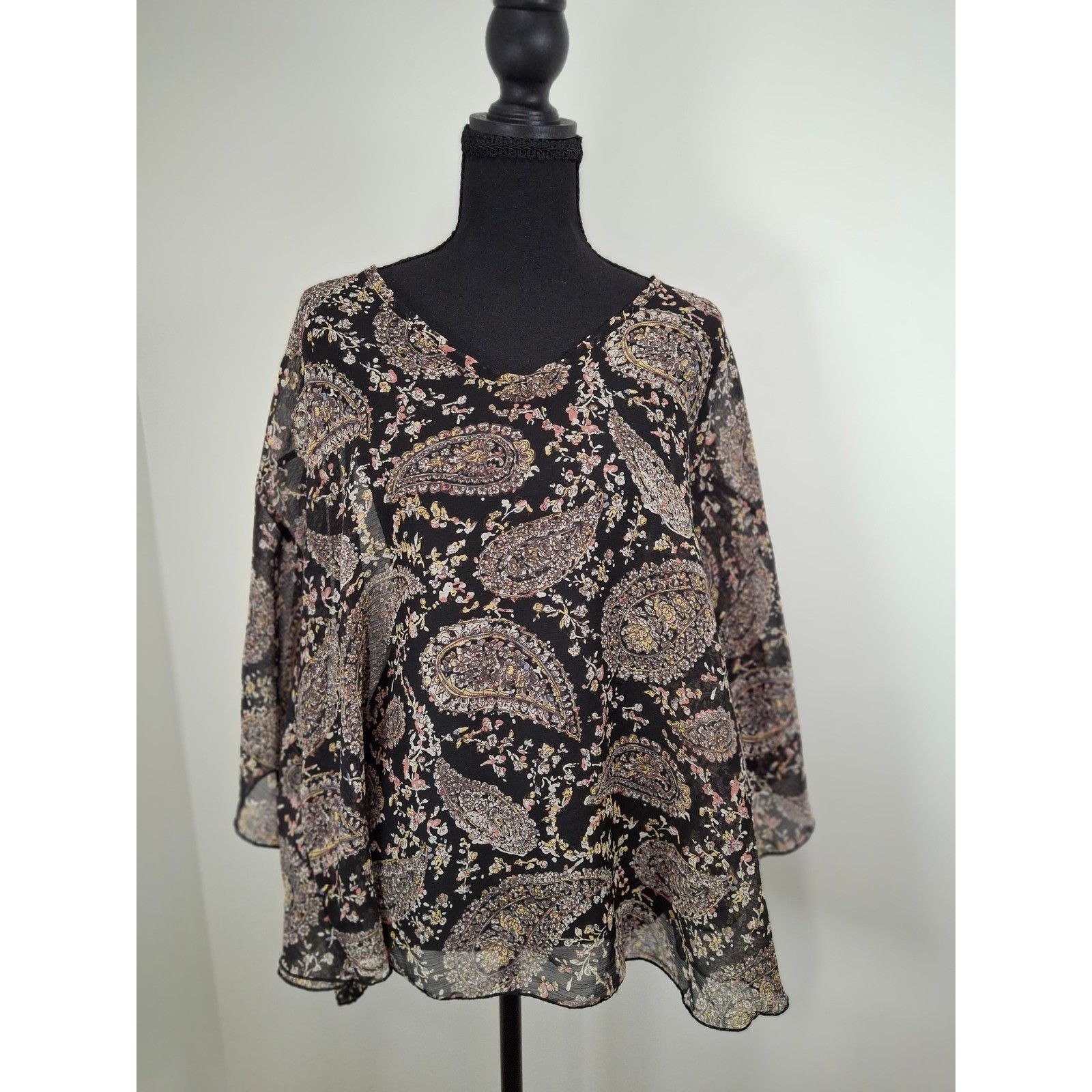 New Directions Woman 2X Paisley Chiffon V-Neck Blouse Black Tan Pink Sheer Top