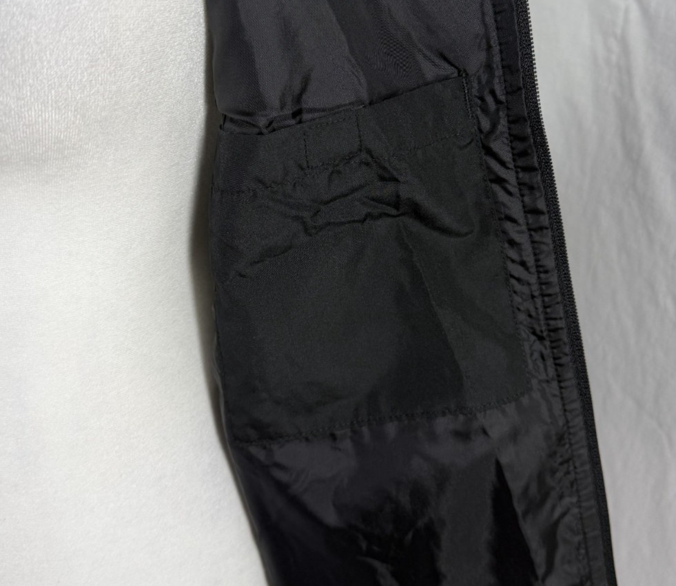 Magellan Sportswear: black lightweight quilted vest women’s size M