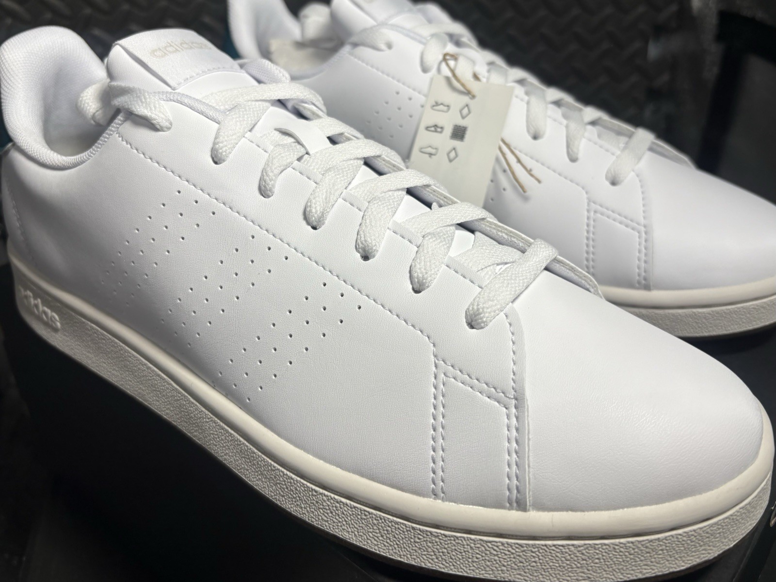 Adidas ADVANTAGE Mens Size 9 NEW w Box/tag FREESHIP GW5537