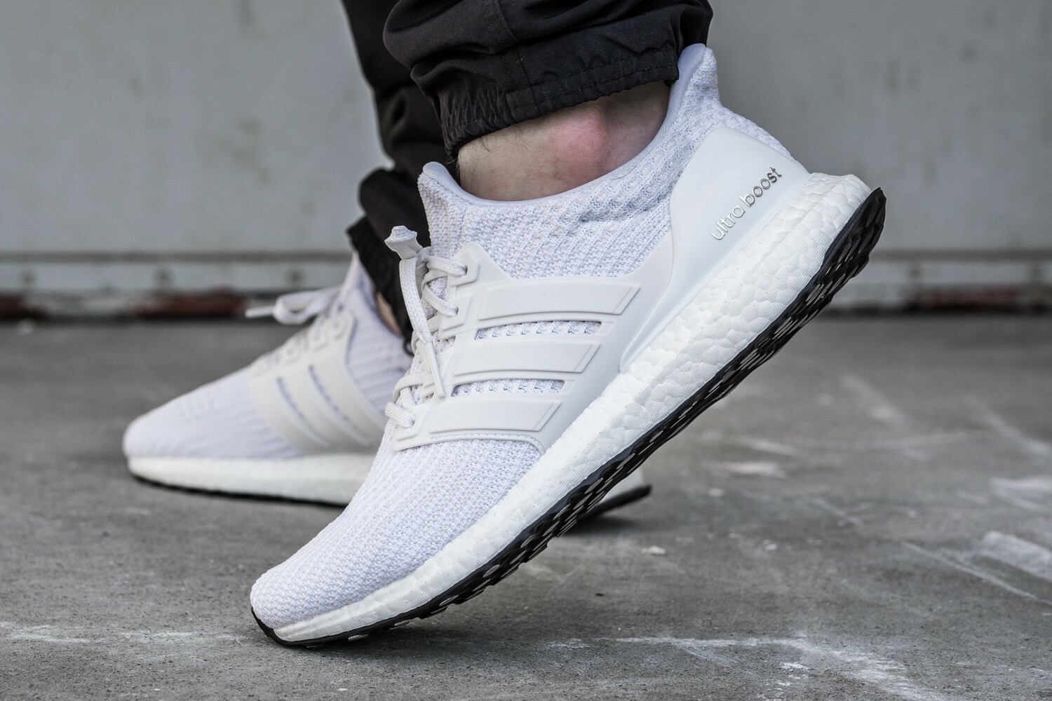 adidas UltraBOOST 4.0 Continental Footwear White Men Running Shoes BB6168