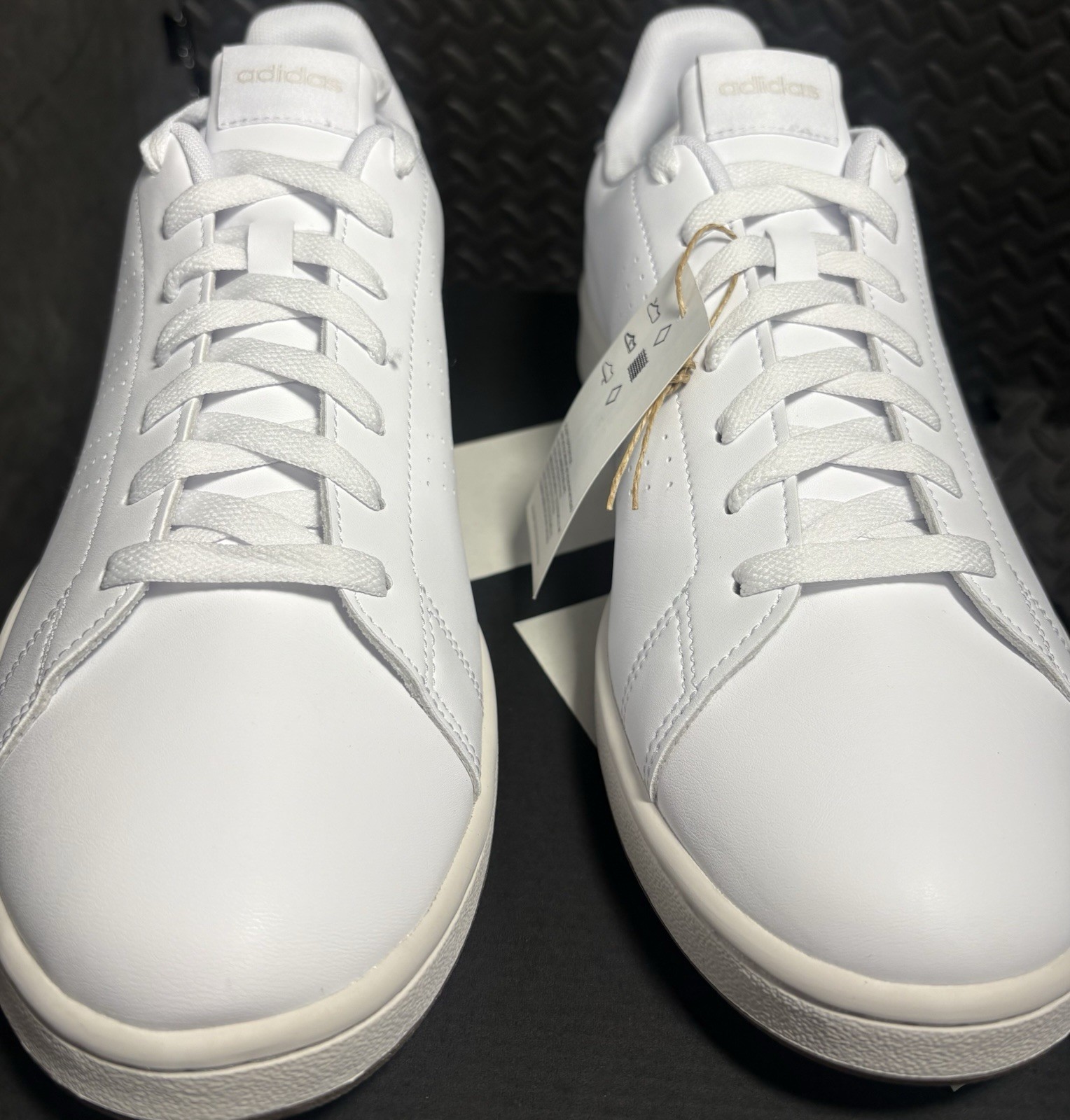 Adidas ADVANTAGE Mens Size 9 NEW w Box/tag FREESHIP GW5537