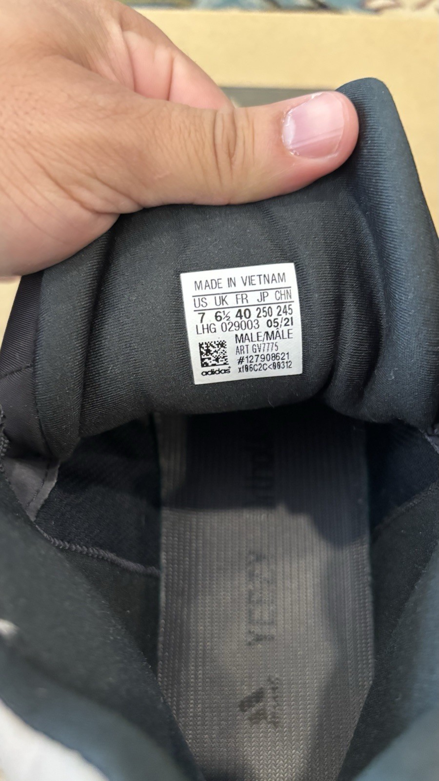 Size 7 – Yeezy 500 High “Mist Stone” – no box
