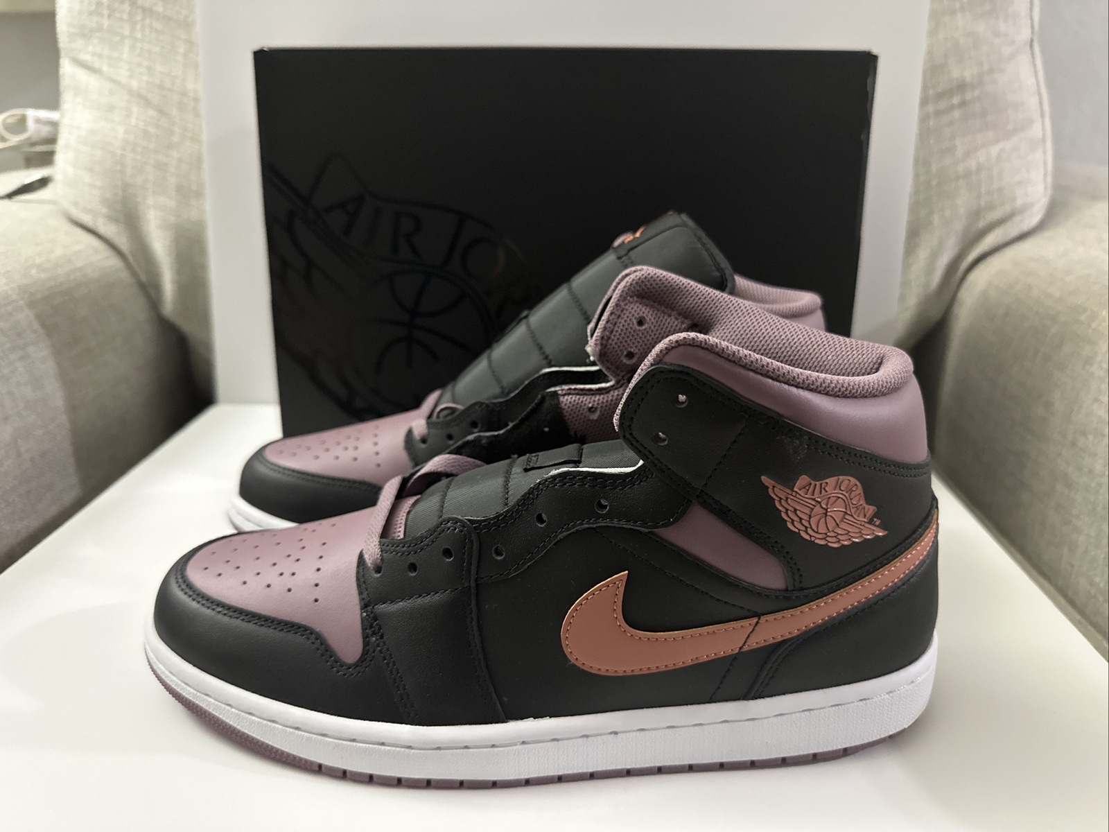 Jordan 1 Mid Black Sky J Orange Men’s Size 11.5 Casual Shoes FB9911-008 New