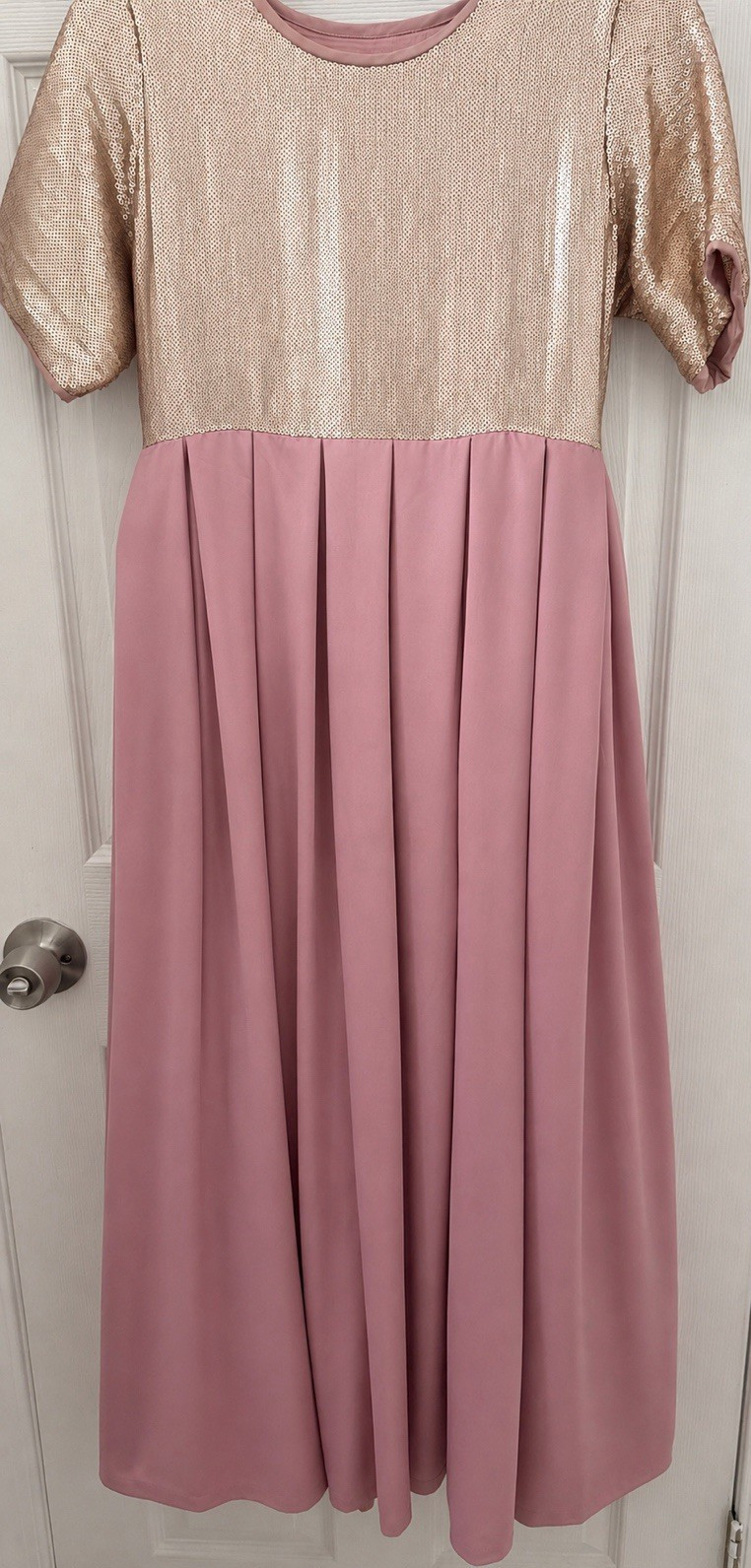 Girl/teen long dress Golden sequined bodice silk maxi-dress with lining