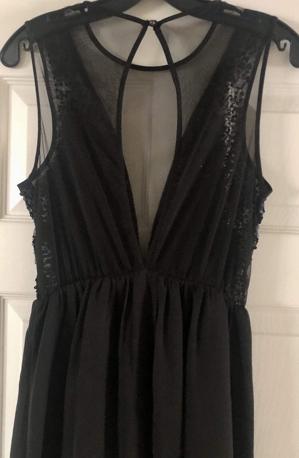 NWOT Forever 21 Vintage Old Money Mob Wife Glam Sequin Plunge Front/Back Size S