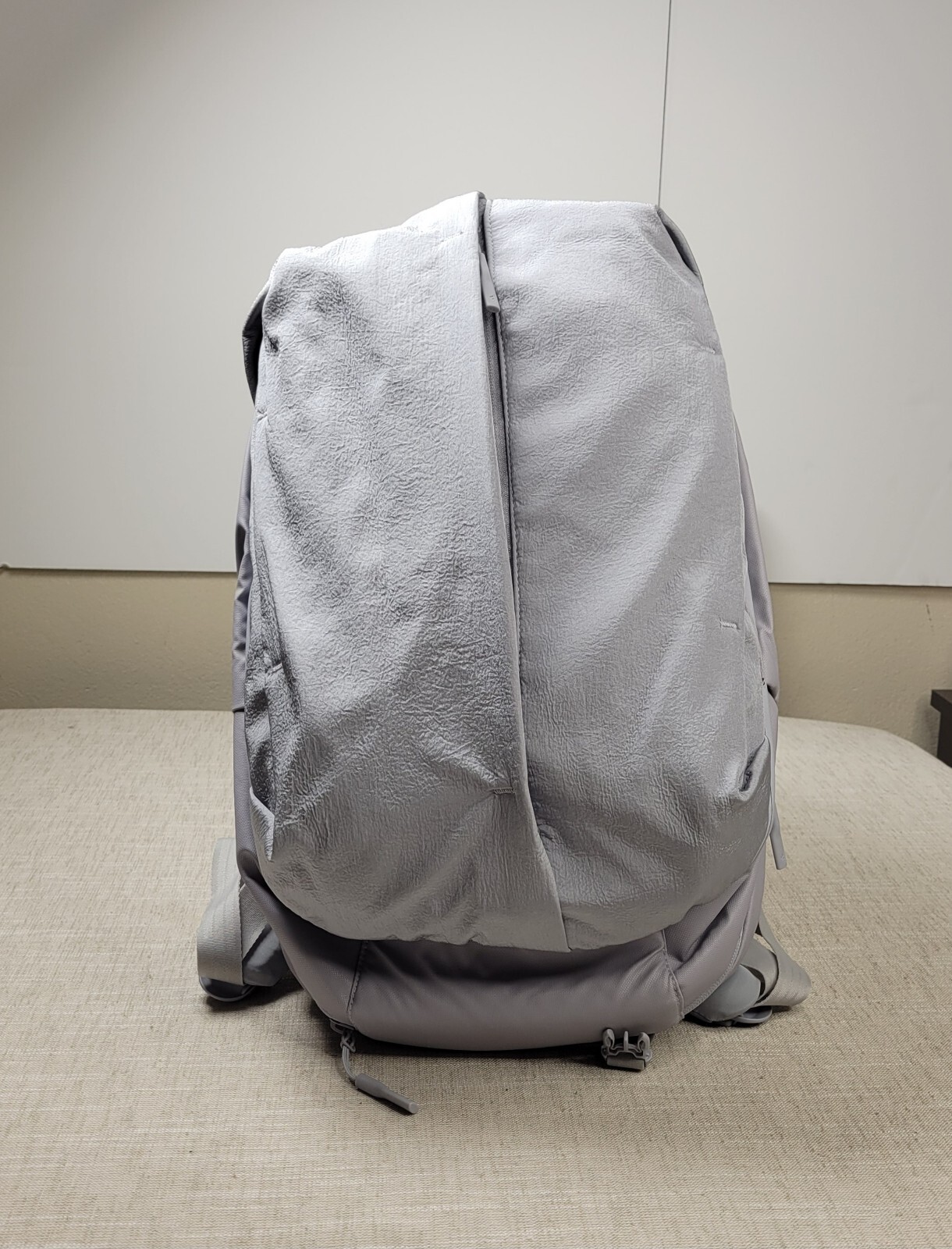 Adidas 4NWNL Backpack Bag 20.5 L Halo Silver w/ inner Laptop Sleeve