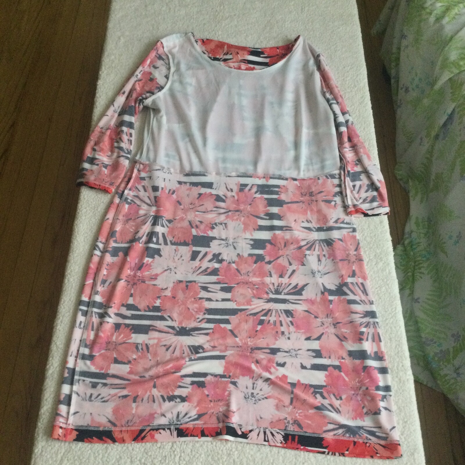 Ann Taylor Blouson Stretch Dress Floral Striped Red Pink Black – Sz Large Petite