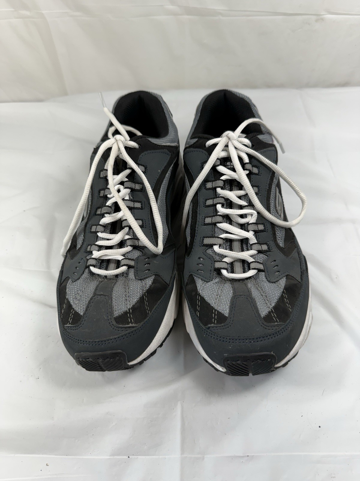 Skechers Stamina Nuovo Men Leather Walking Casual Sporty Sneakers Shoes 10