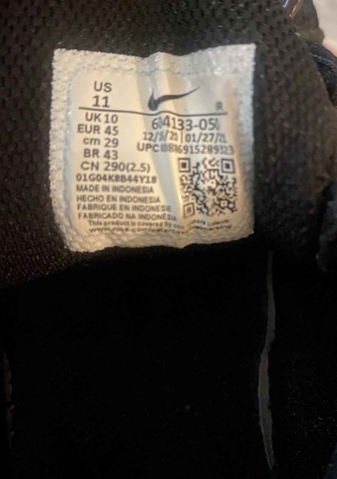 Nike Air Max Plus TN Black Low Top Mesh Lace-Up Men’s Athletic Sneakers