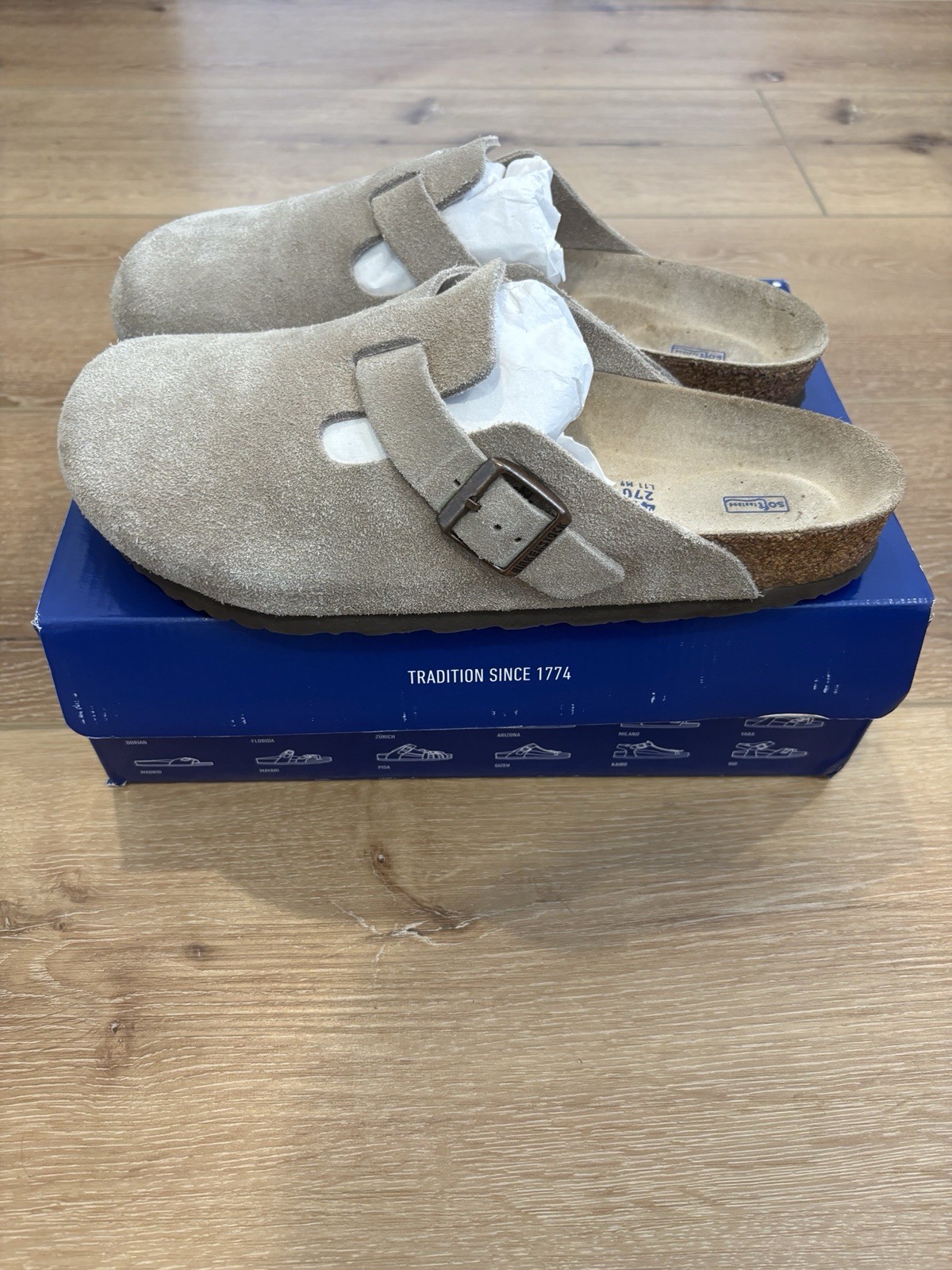 Birkenstock Boston Size EU 42 US 9.5 Unisex Clog With Box Taupe Suede