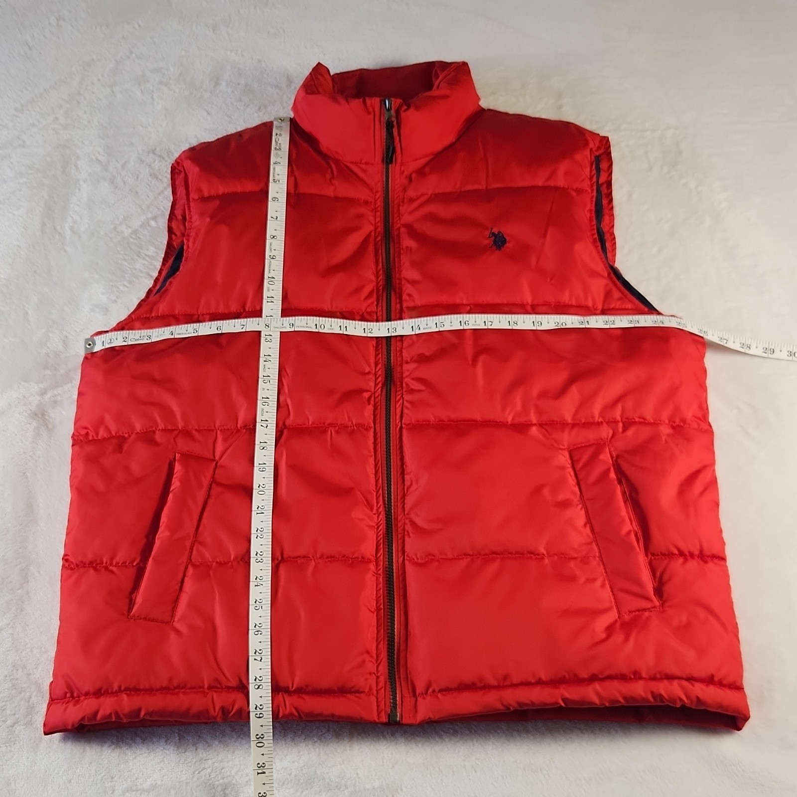 US Polo Assn. Men’s Puffer Vest, Red with Navy Blue Lining Zip Up Size XL