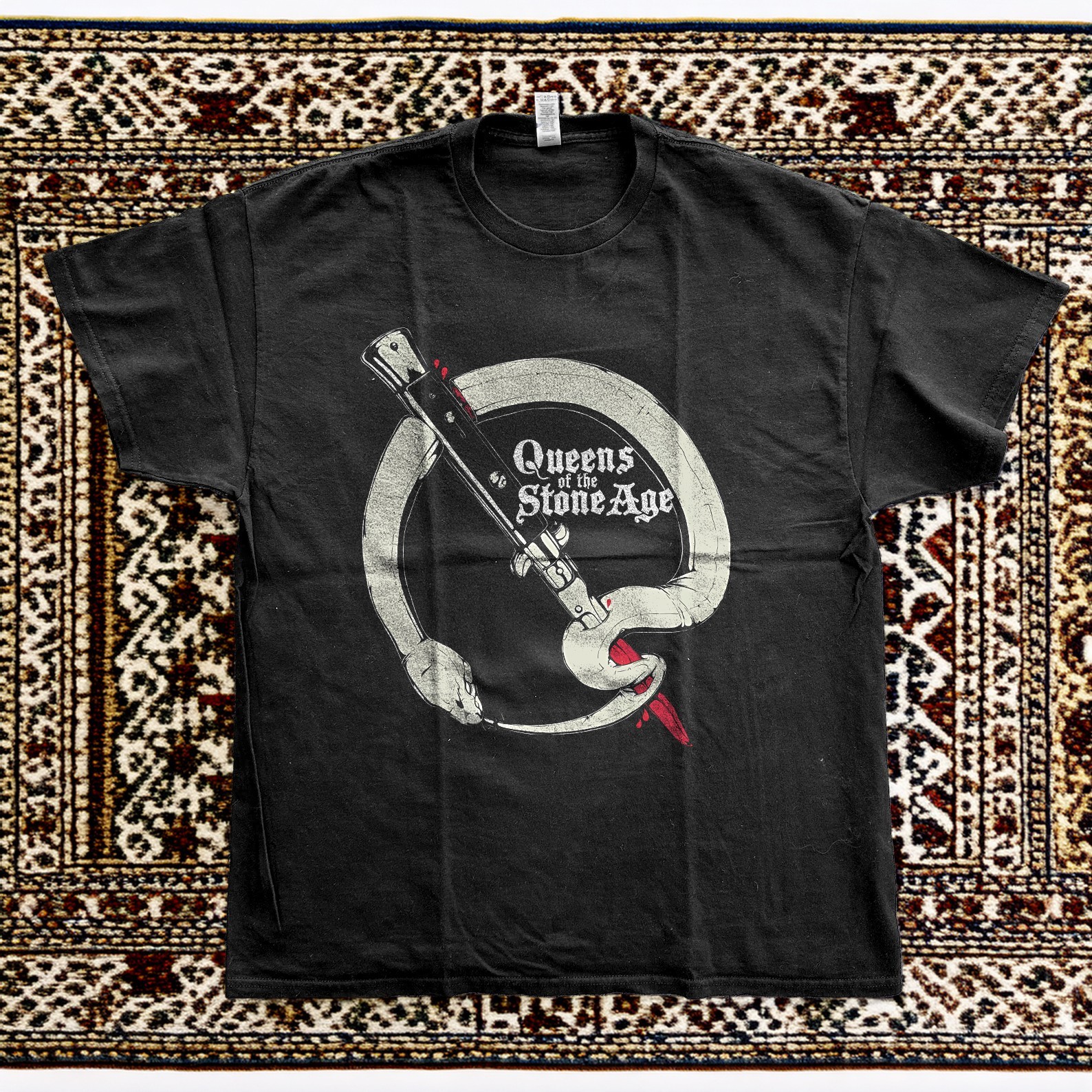 Queens of the Stone Age In Times New Roman Black Cotton T-shirt