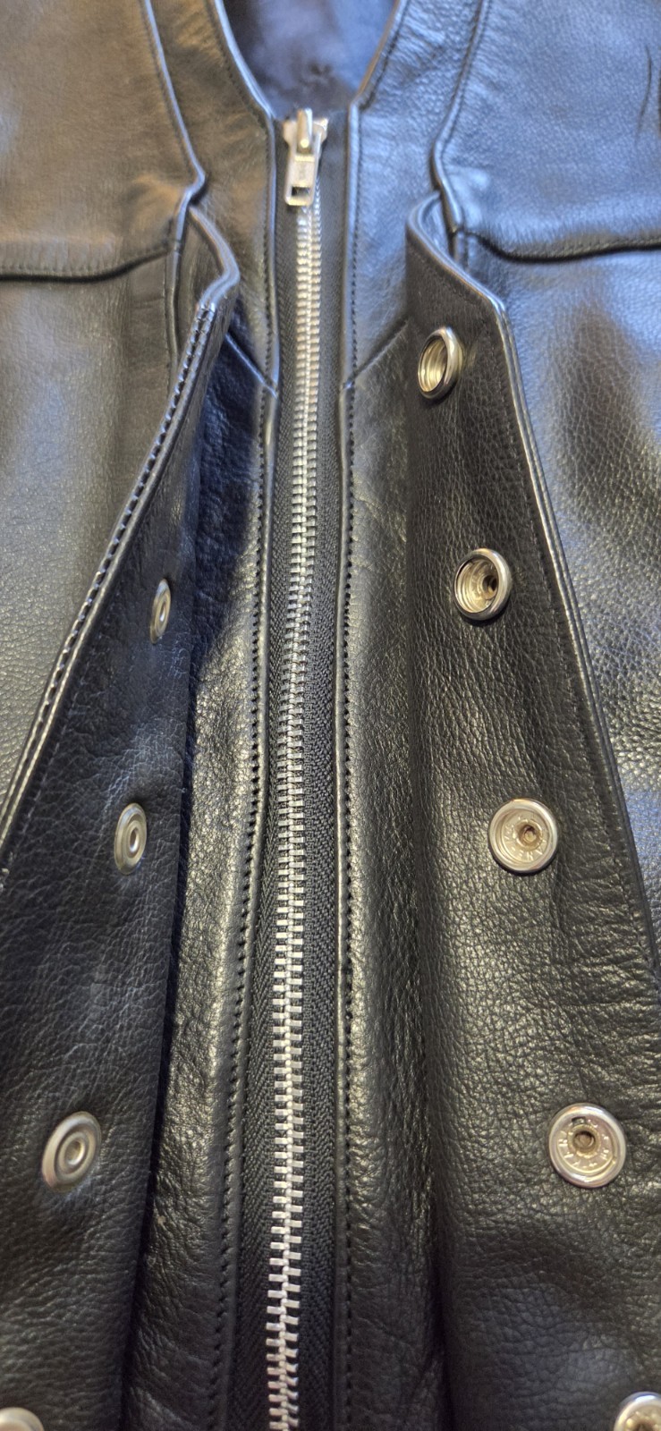 Chamra brand, large black mens leather motorcycle vest