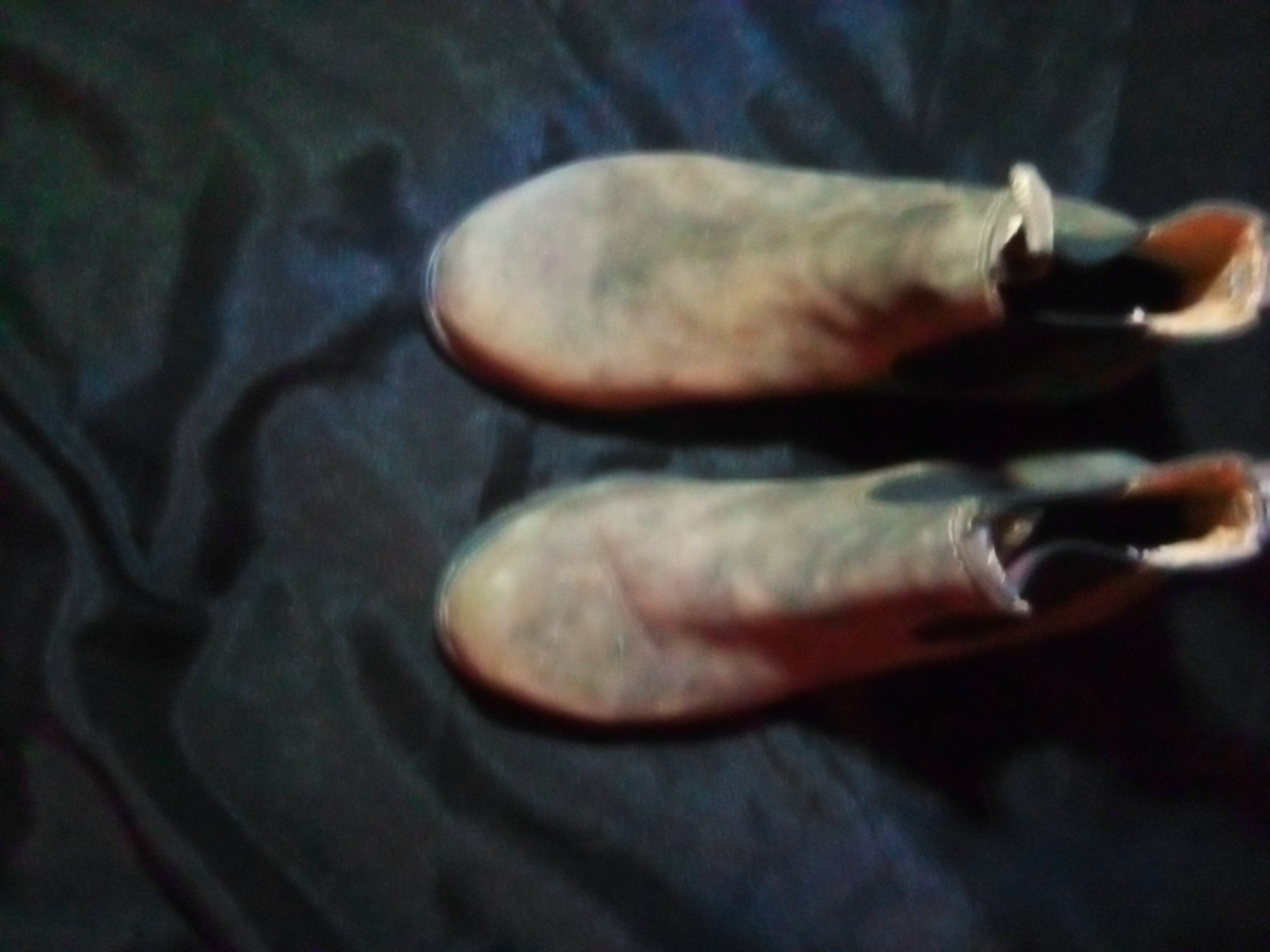 Blunderstone boots size 6