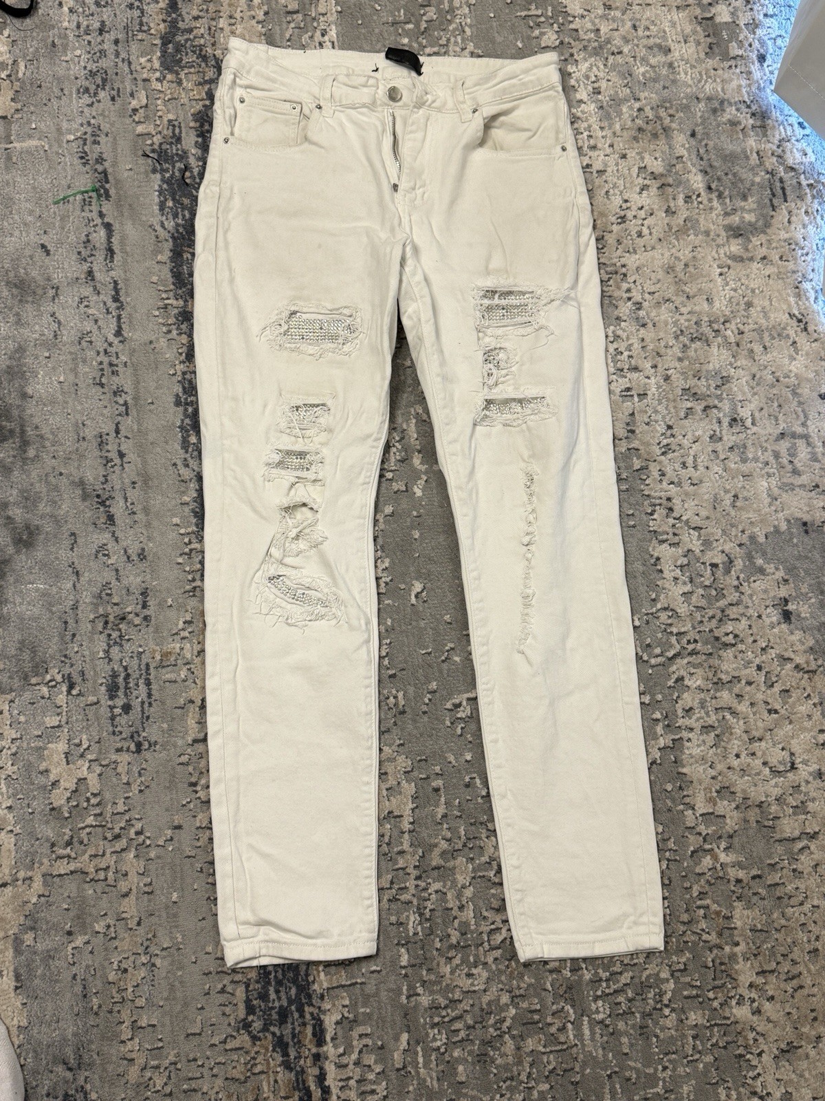 AMIRI Men’s White Distressed Skinny Jeans Stretch Denim 5-Pocket Logo