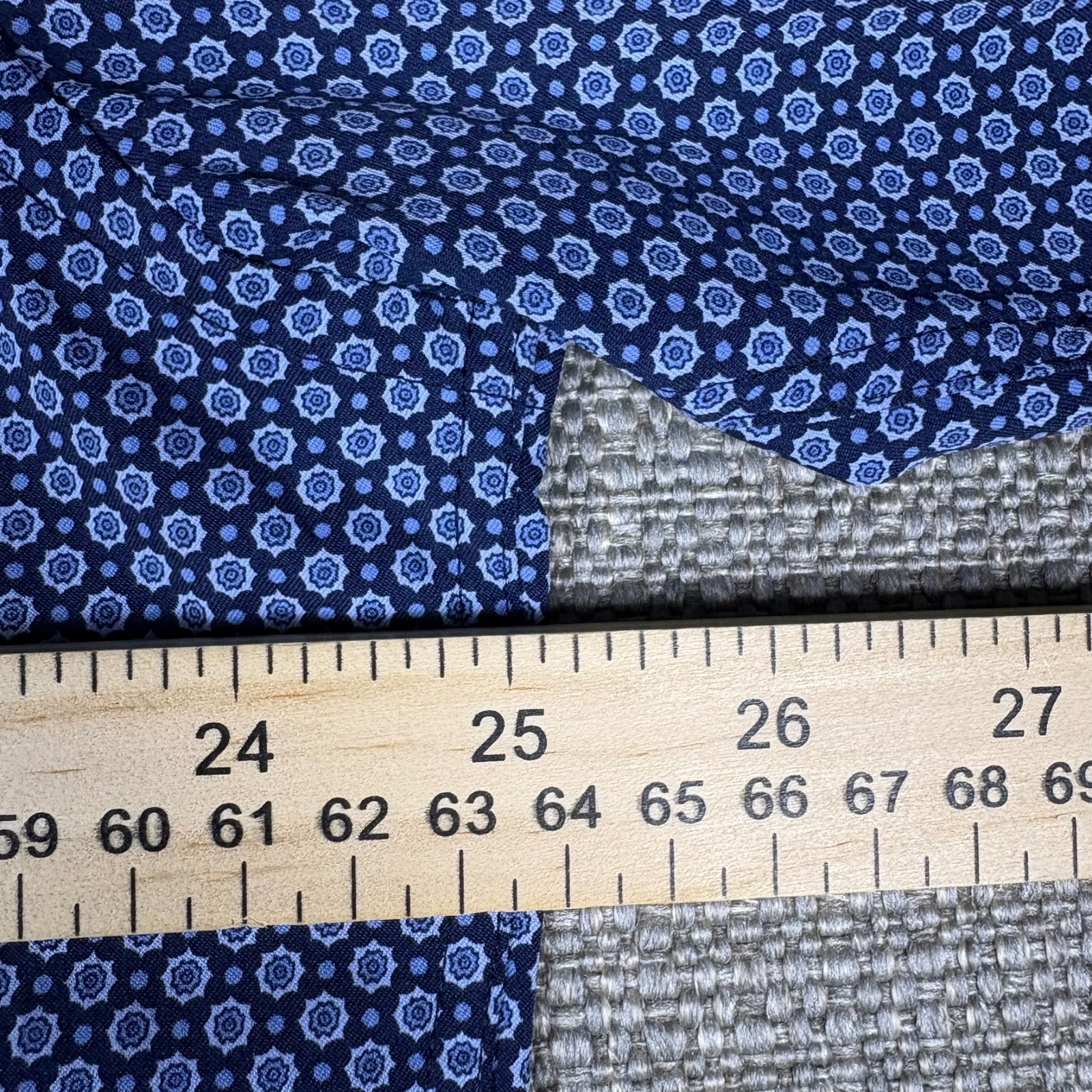 Bugatchi UOMO Men’s Shirt XL Long Sleeve Blue White Floral Classic Fit Nylon