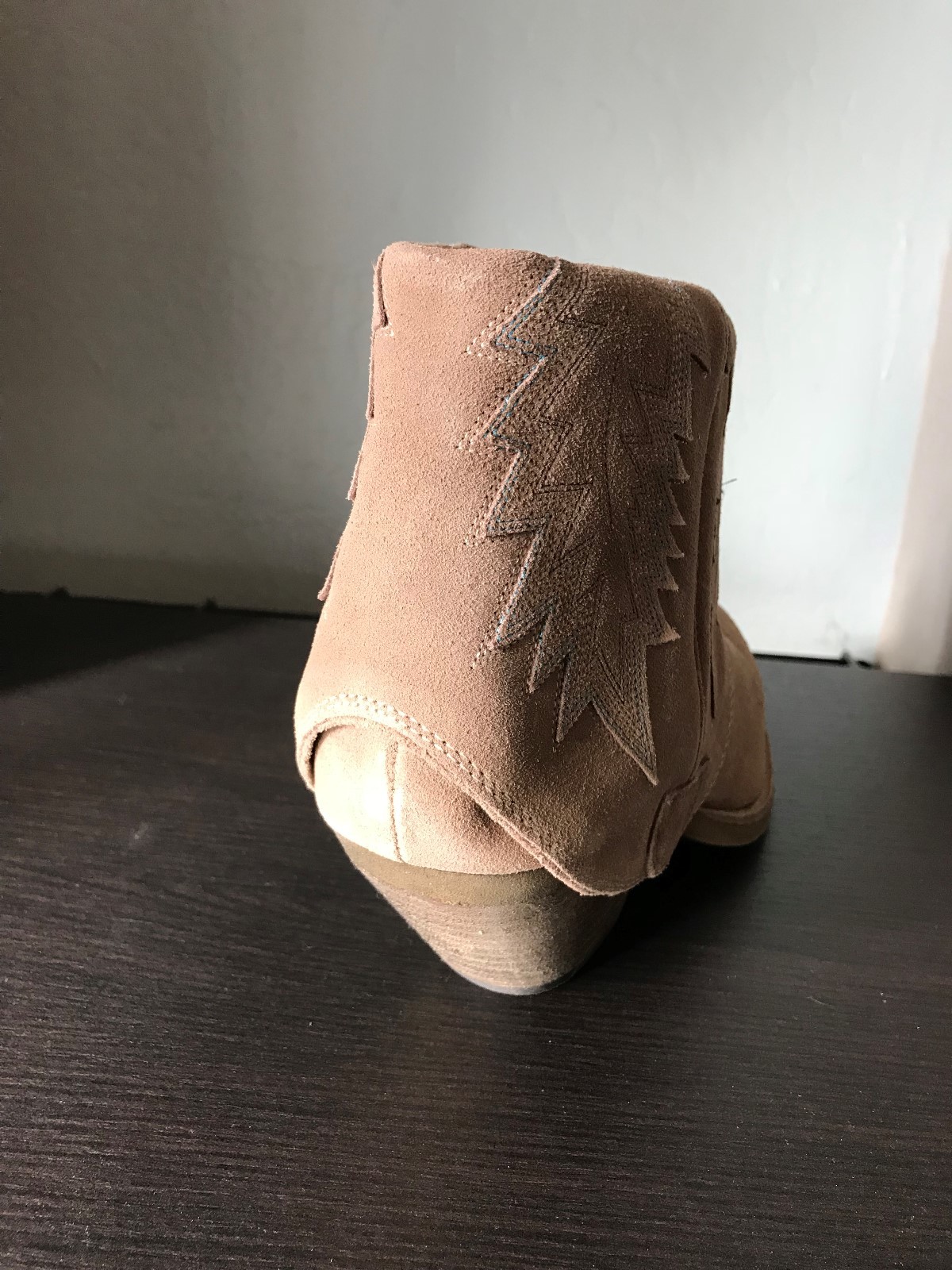 *ITEM NOT AVAILABLE AT THIS TIME**New Women’s Suede “Spirit” Western Boots, 10M 